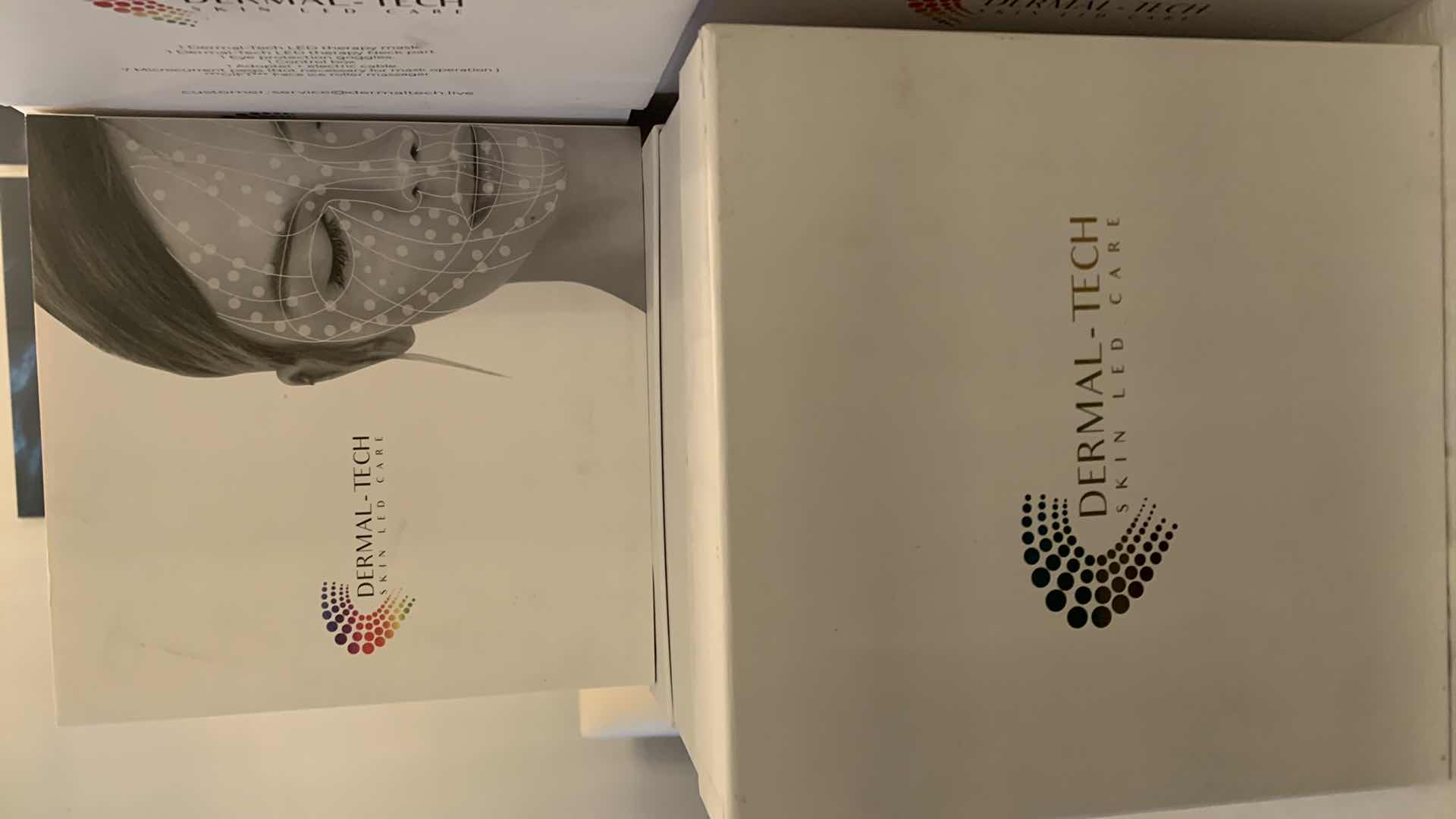 Photo 1 of DERMAL TECH SKIN LED CARE - PINK $1200