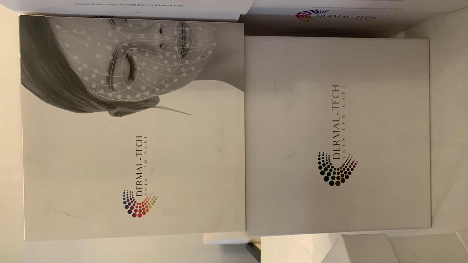 Photo 1 of DERMAL TECH SKIN LED CARE - PINK $1,200