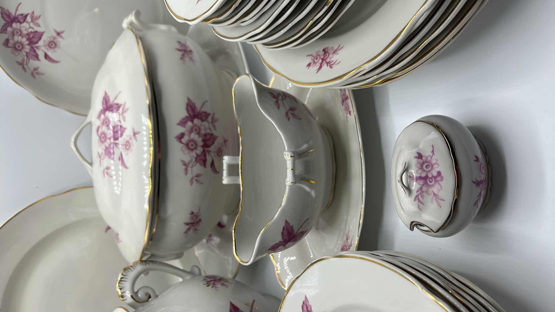 Photo 4 of 39 PIECE FINE PORCELAIN COLLECTION