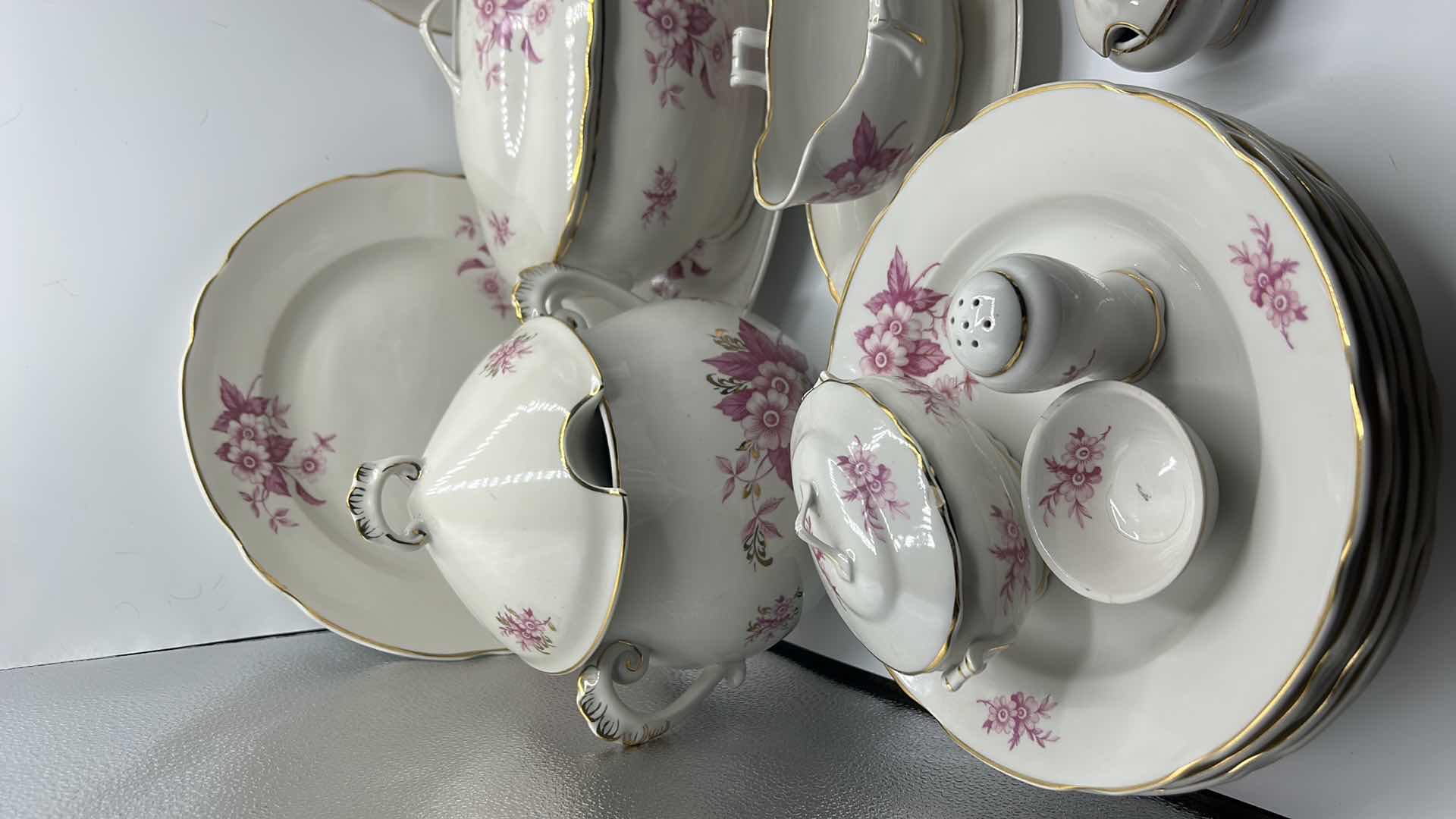 Photo 3 of 39 PIECE FINE PORCELAIN COLLECTION