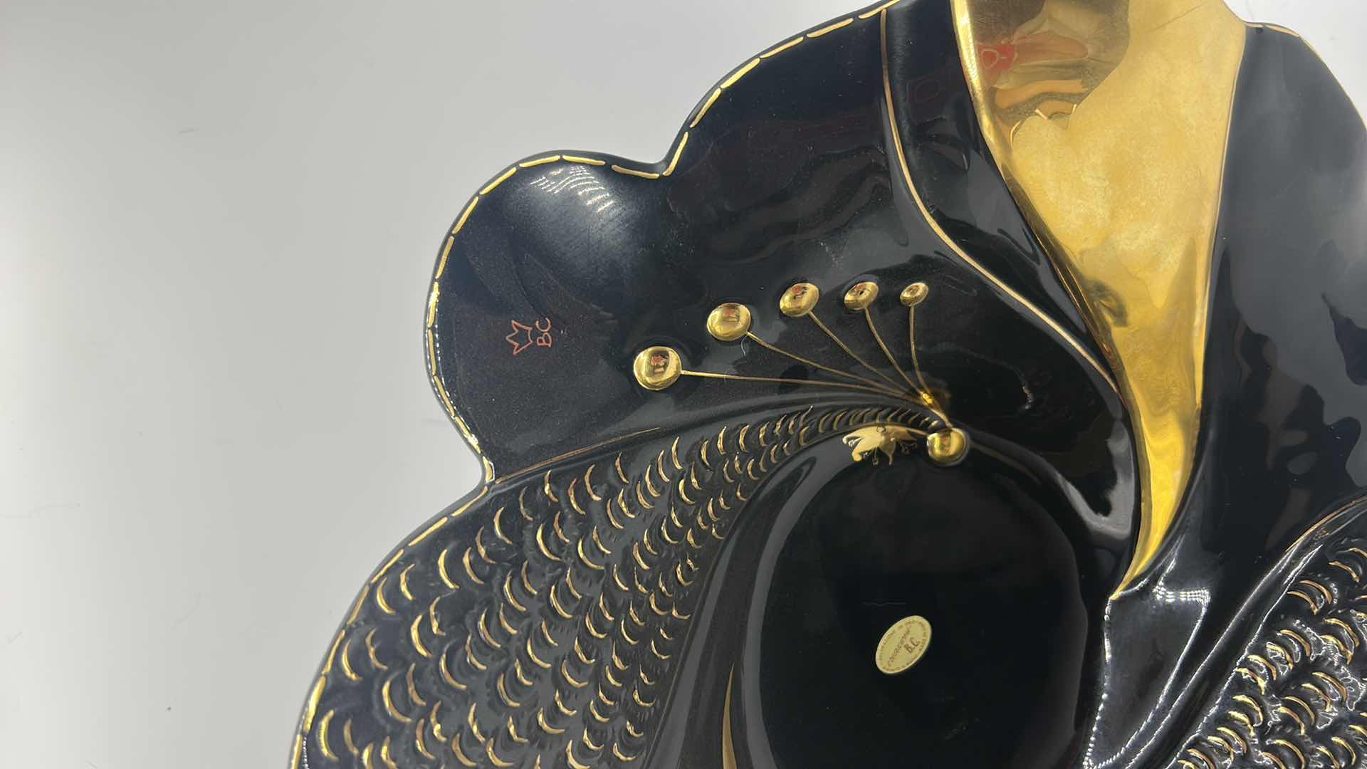 Photo 1 of DEPINTO AND MANO MADE IN ITALY BLACK AND GOLD BOWL CREAZIONI B.C 16”