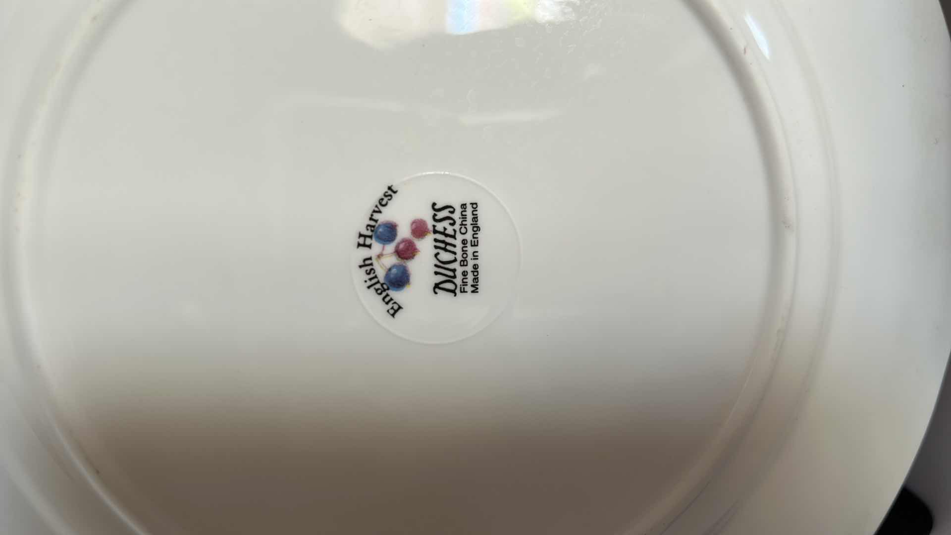 Photo 1 of 6 FINE BONE CHINA MADE IN ENGLAND 8.25” PLATES  (HOLDER NOT INCLUDED)