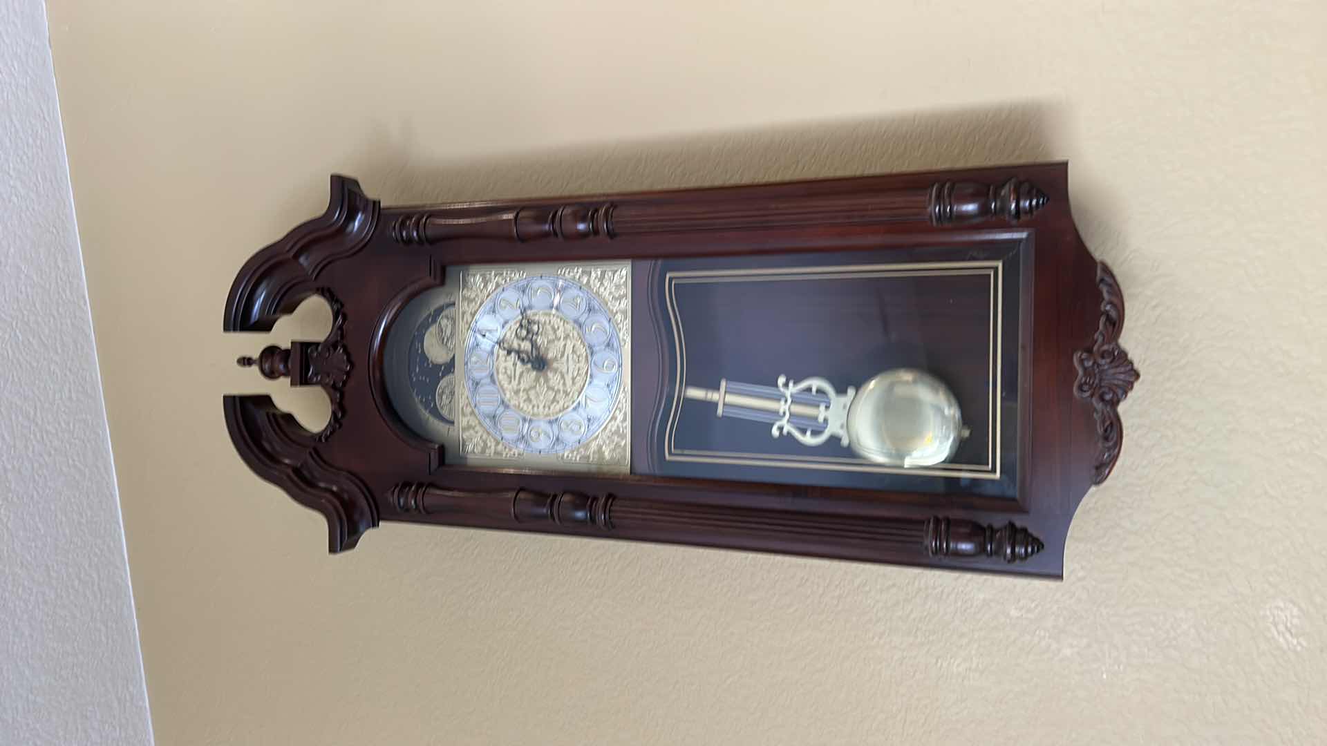 Photo 1 of HOWARD MILLER DUAL CHIME PENDULUM CLOCK, WORKING H32”