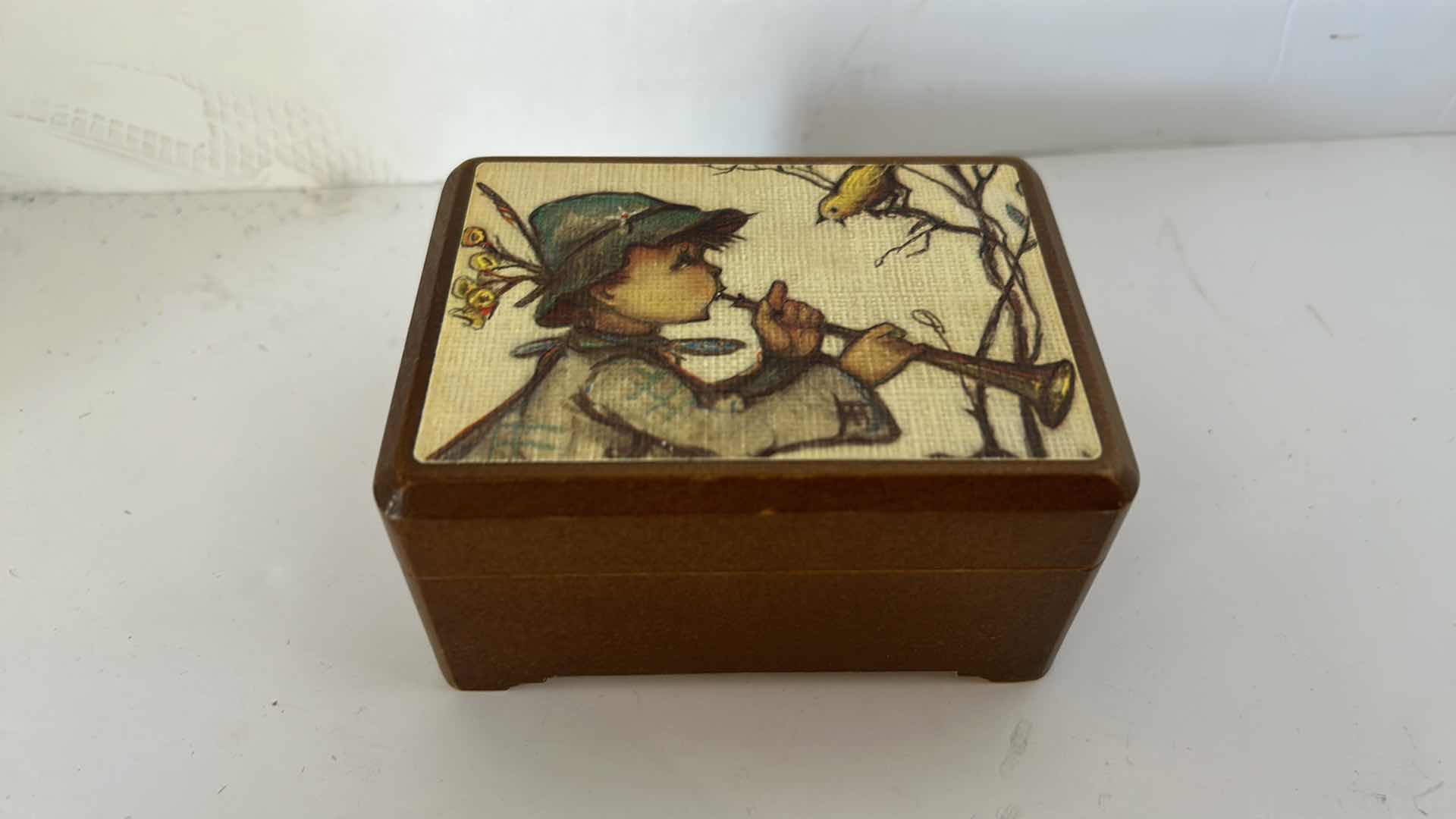 Photo 4 of HOME DECOR ASSORTMENT