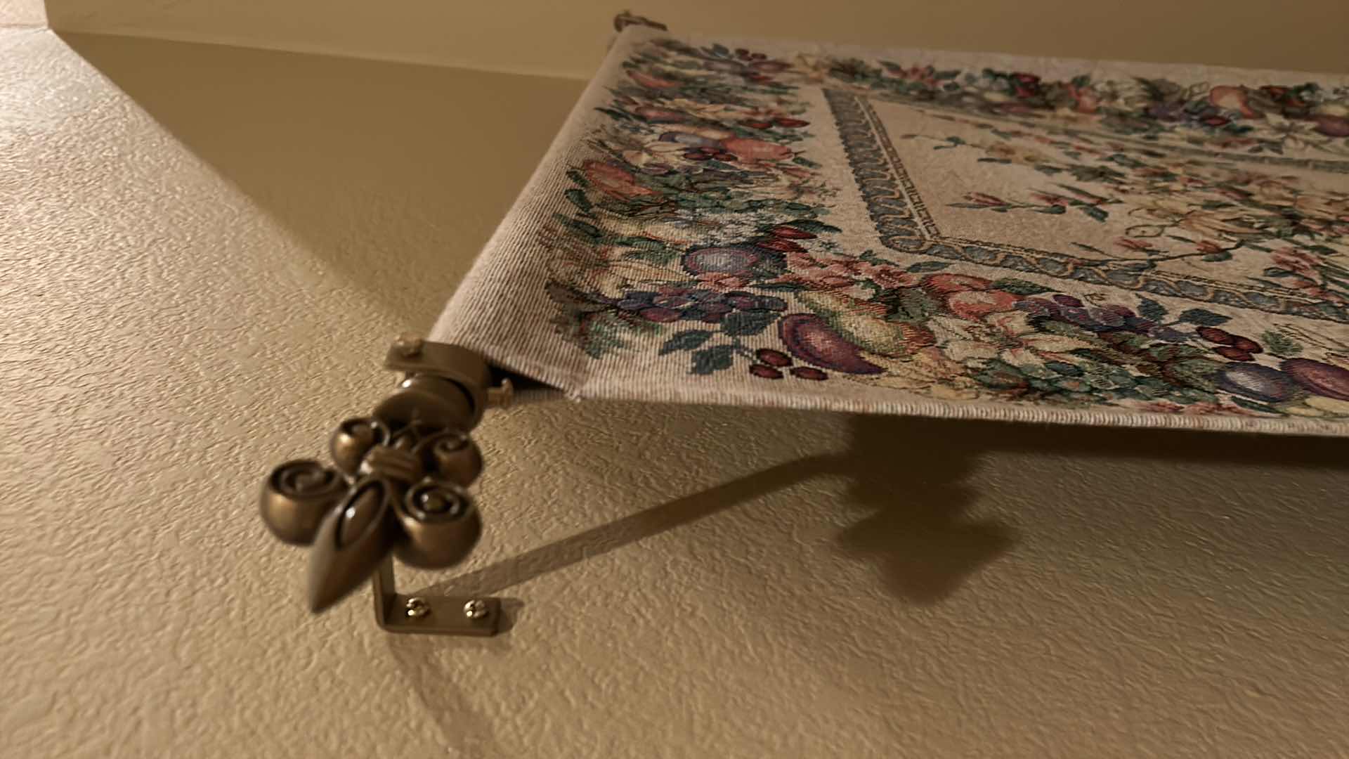 Photo 1 of WEIGHTED TAPESTRY WITH HANGER 26” x 35.5”