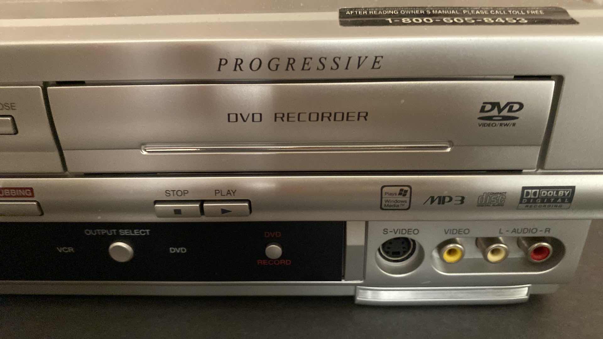 Photo 3 of SYLVANIA VHS PLAYER DVD RECORDER