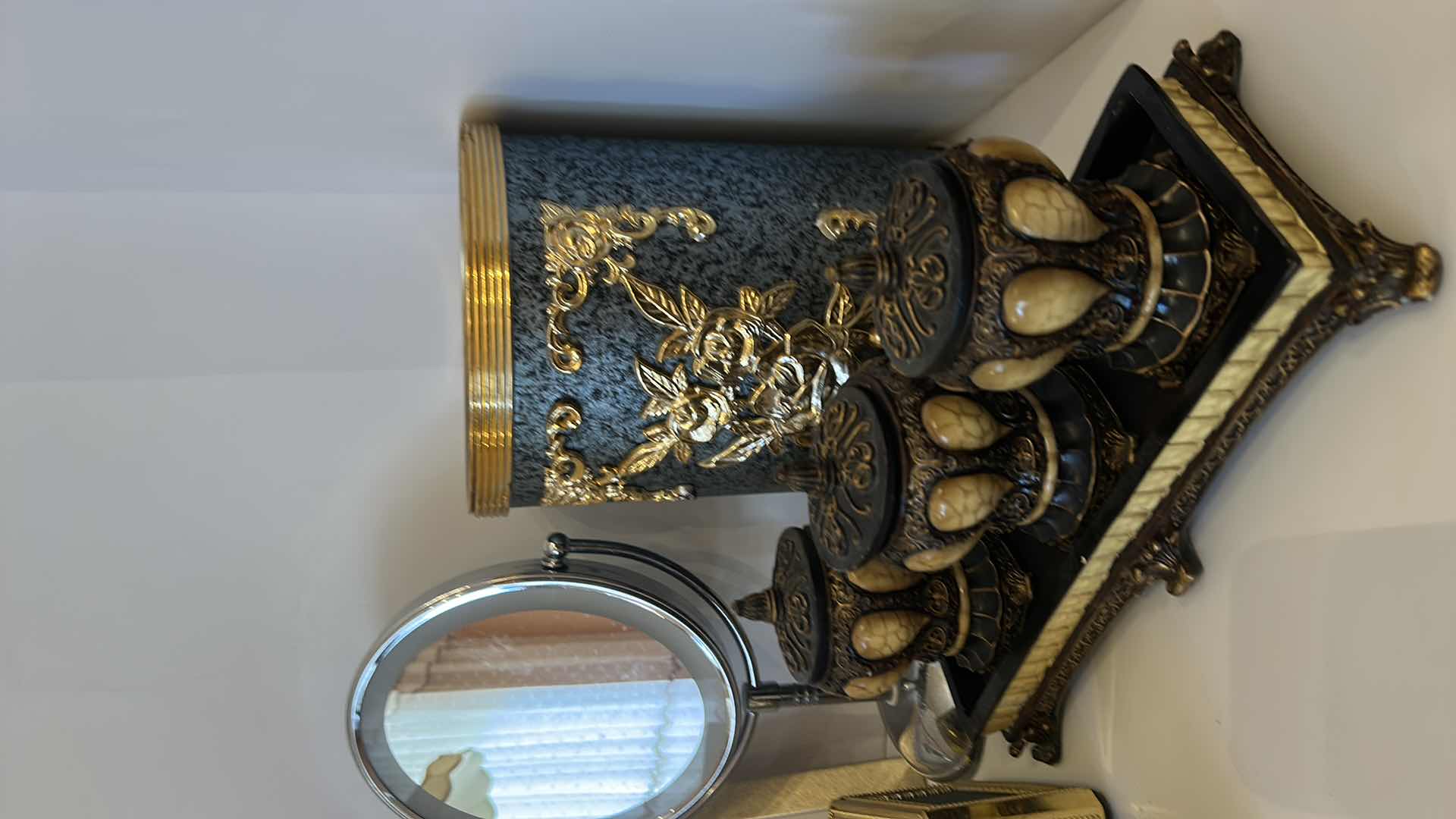 Photo 1 of BATHROOM DECOR AND ACCESSORIES