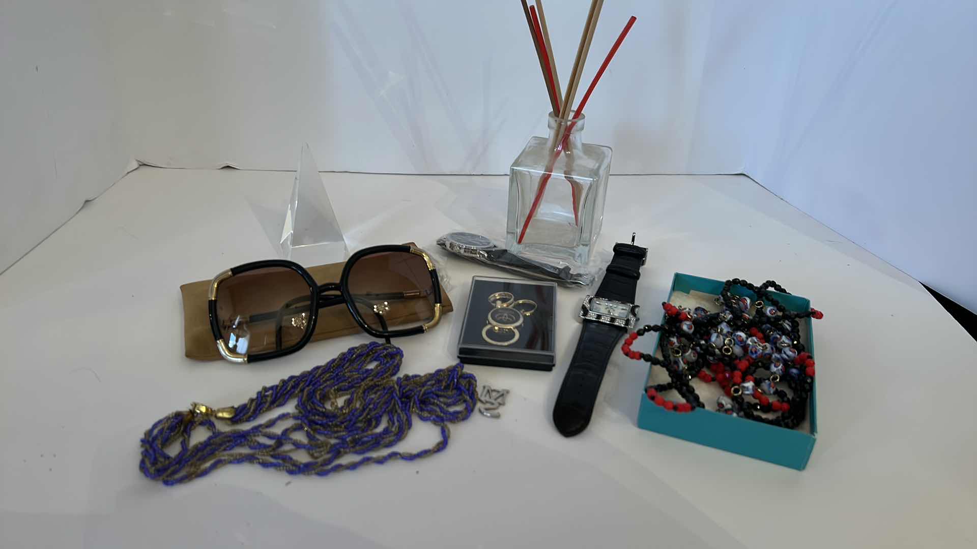 Photo 1 of WOMENS ACCESSORIES