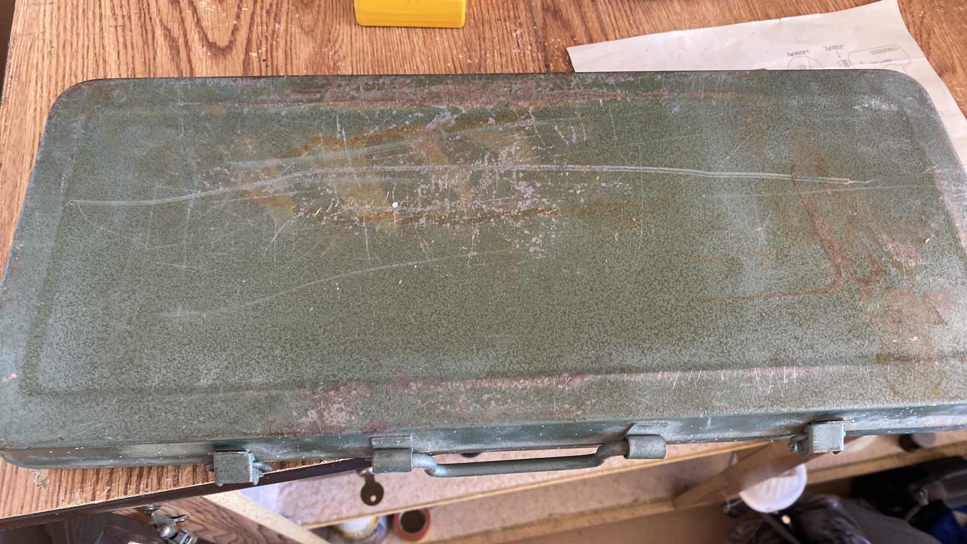 Photo 1 of LARGE RATCHET SET