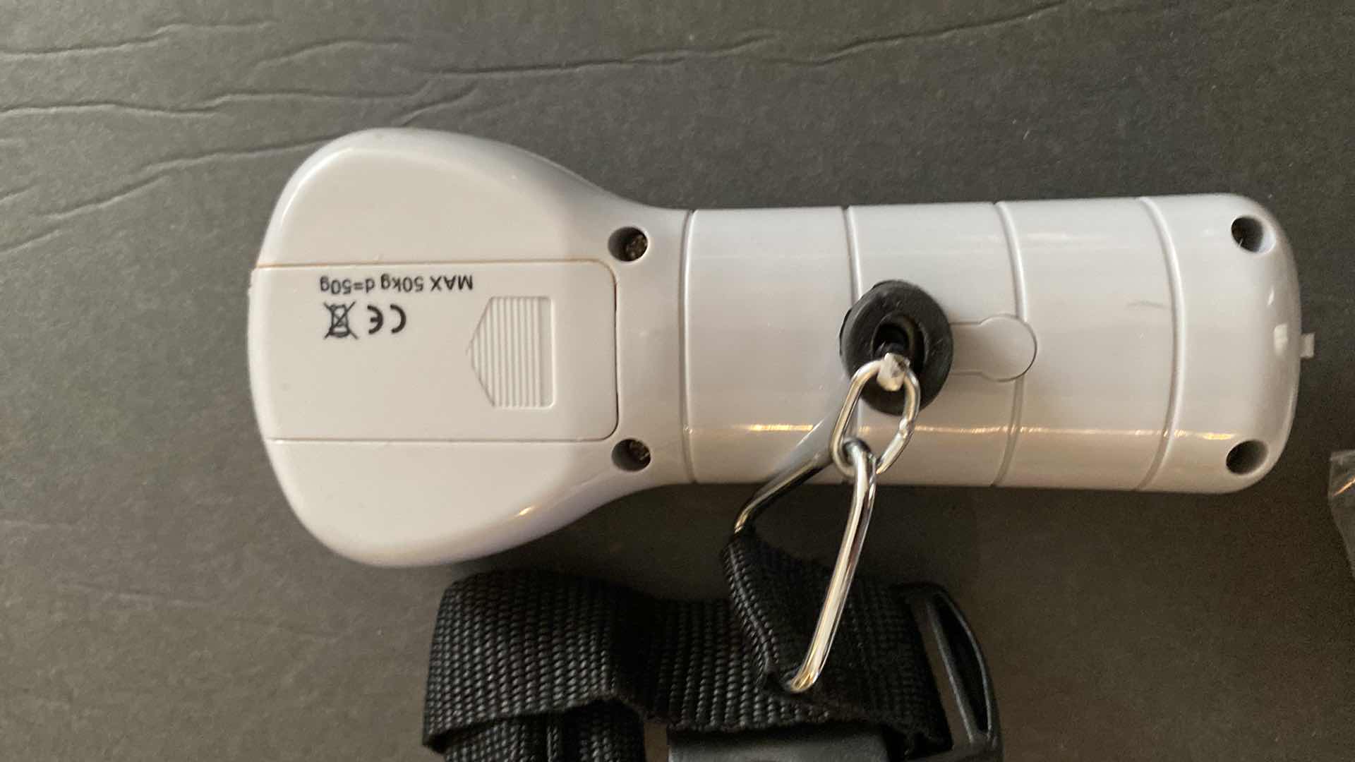 Photo 1 of COMPACT LUGGAGE SCALE