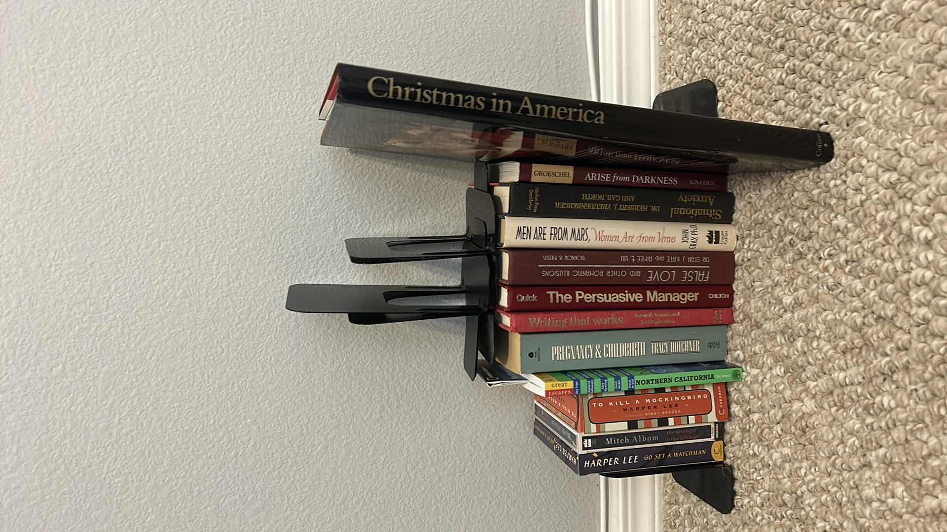 Photo 5 of HARDCOVER/ SOFTCOVER AND AUDIO BOOKS AND BOOKENDS