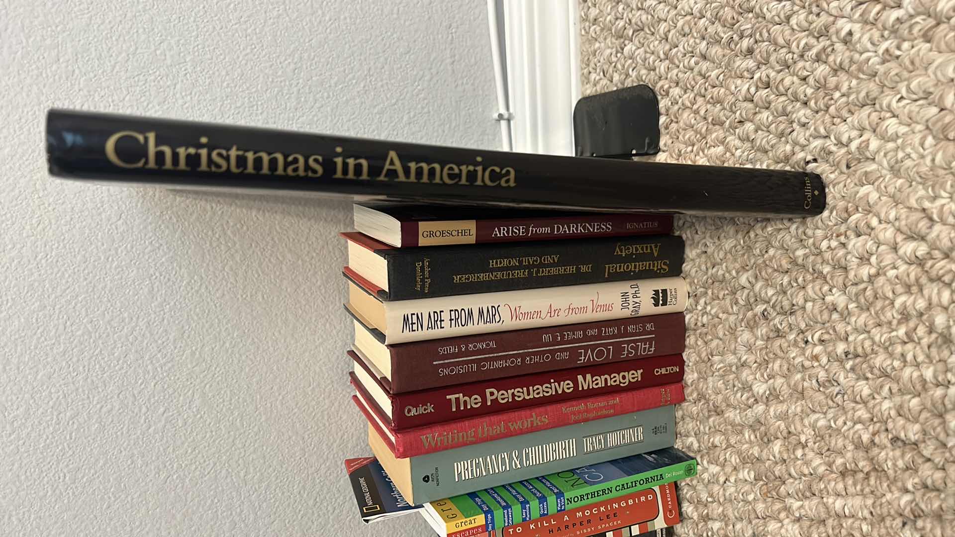 Photo 2 of HARDCOVER/ SOFTCOVER AND AUDIO BOOKS AND BOOKENDS