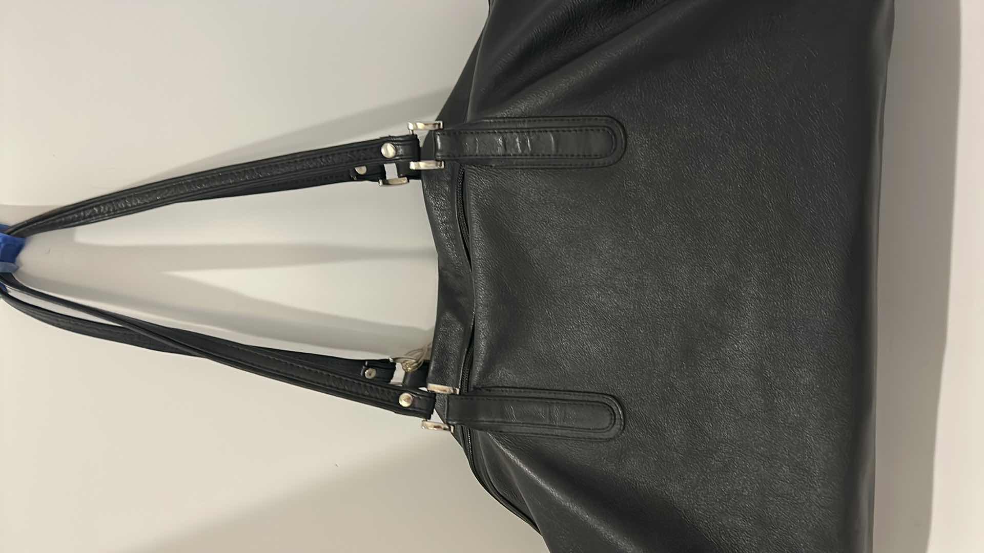 Photo 3 of 3 MENS TRAVEL BAGS