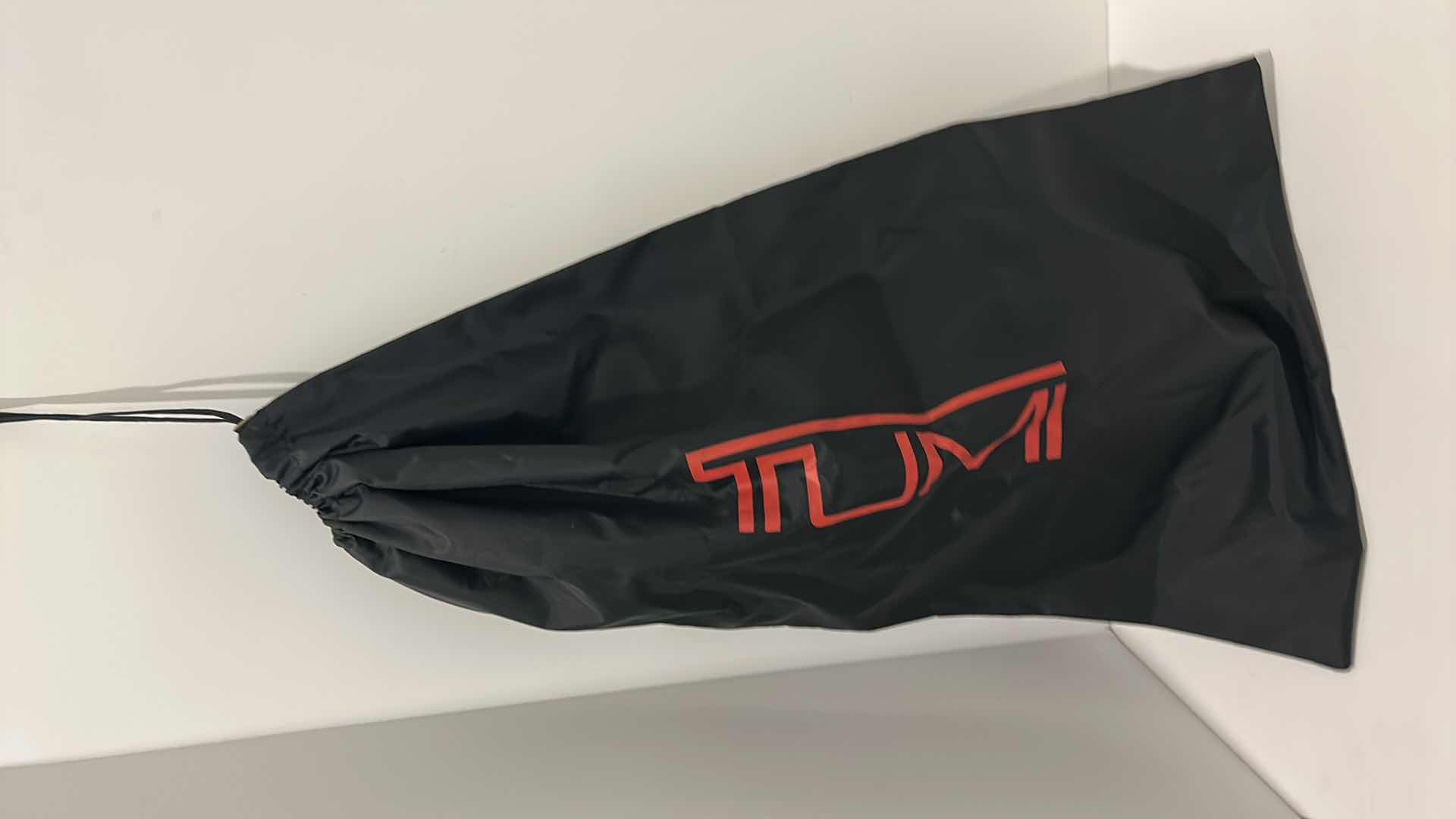 Photo 1 of 3 MENS TRAVEL BAGS