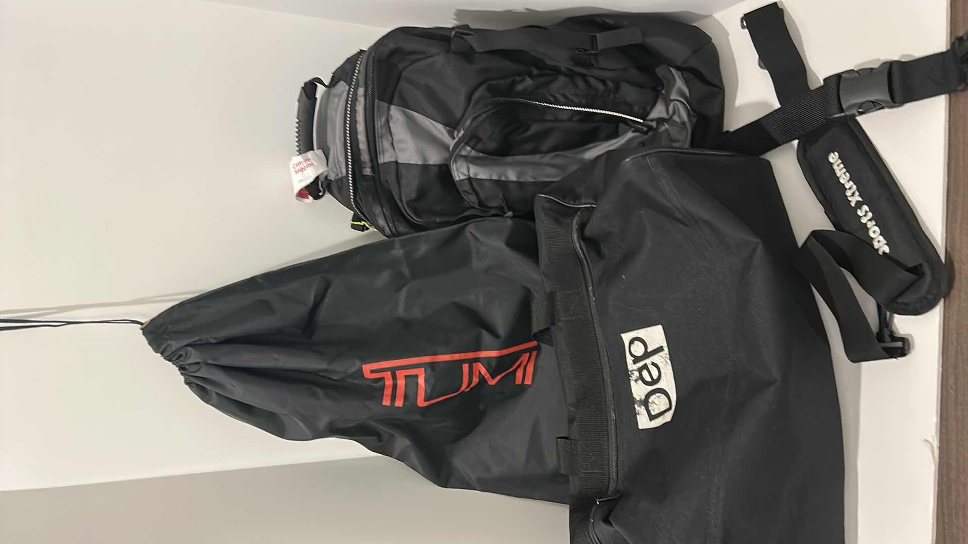 Photo 1 of 3 MENS TRAVEL BAGS