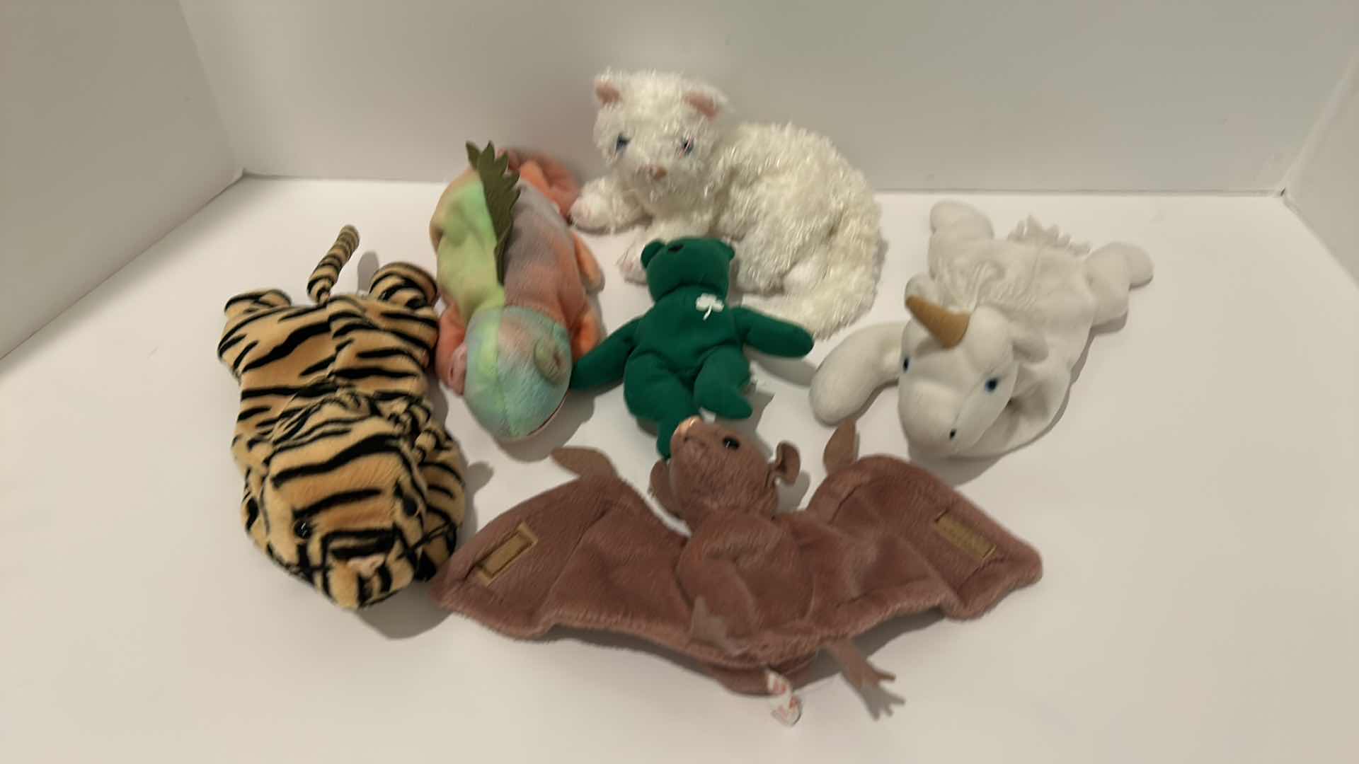 Photo 4 of 10 COLLECTIBLE BEANIE BABIES