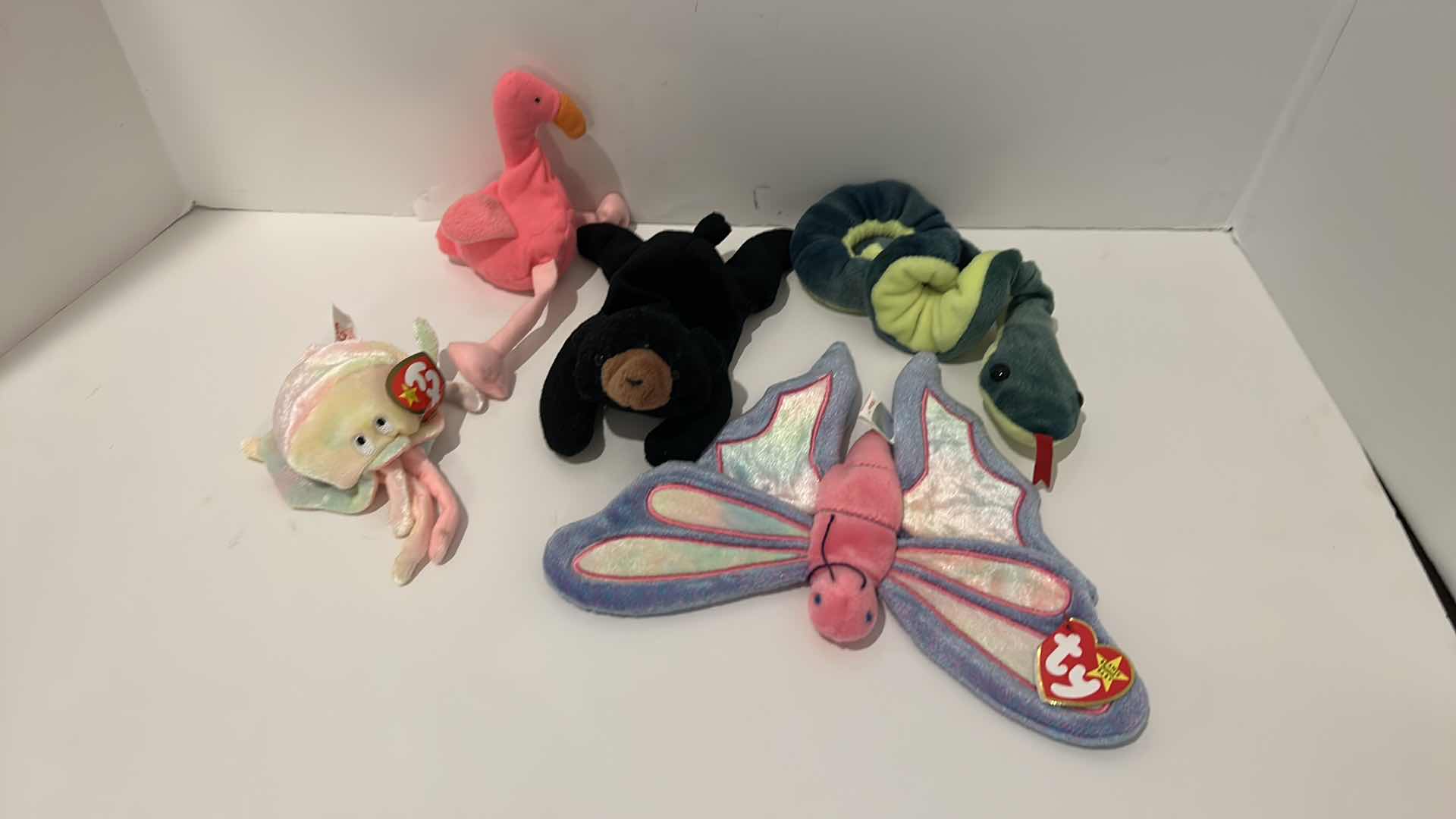 Photo 3 of 10 COLLECTIBLE BEANIE BABIES