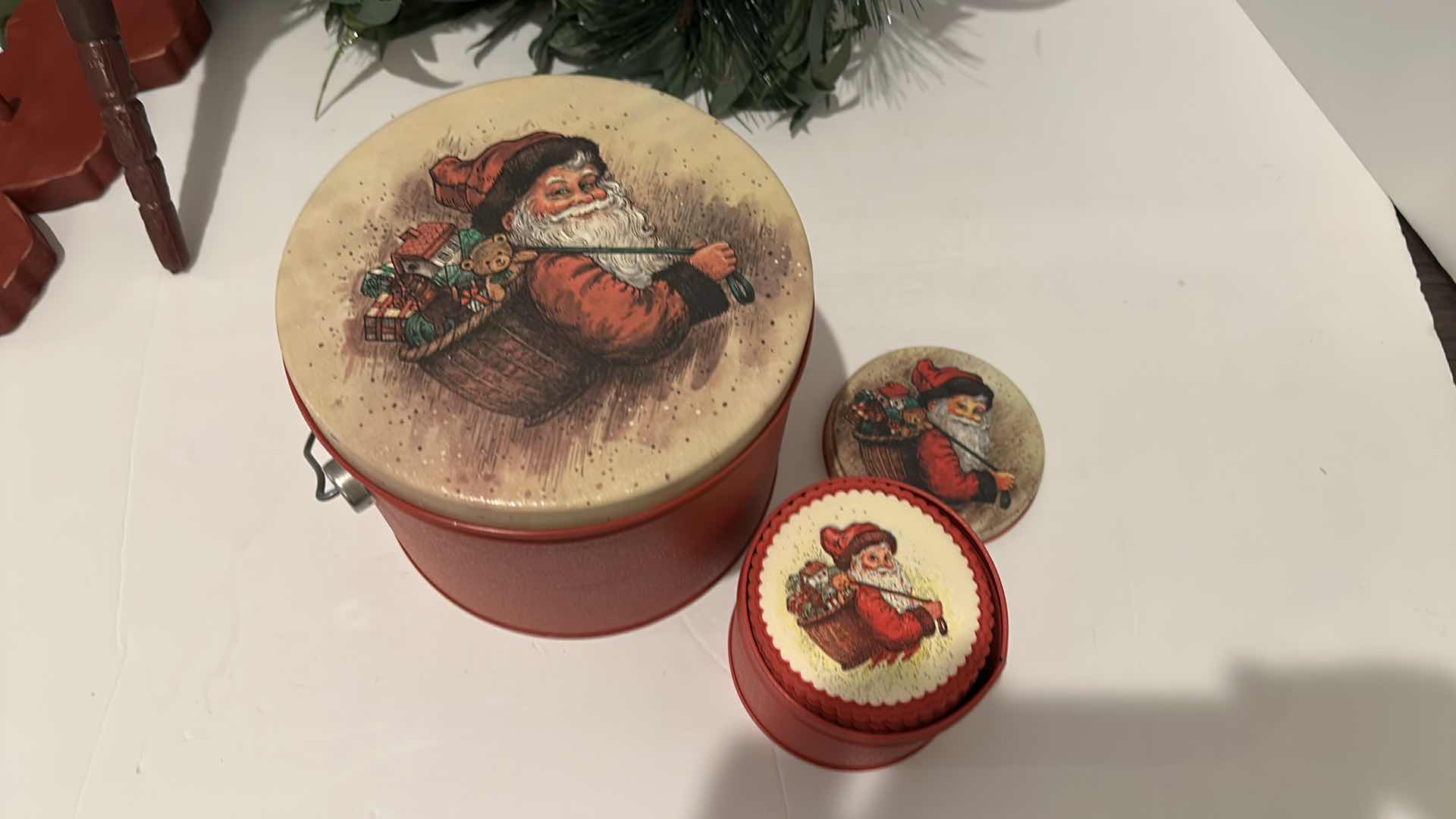 Photo 7 of MISC CHRISTMAS ASSORTMENT