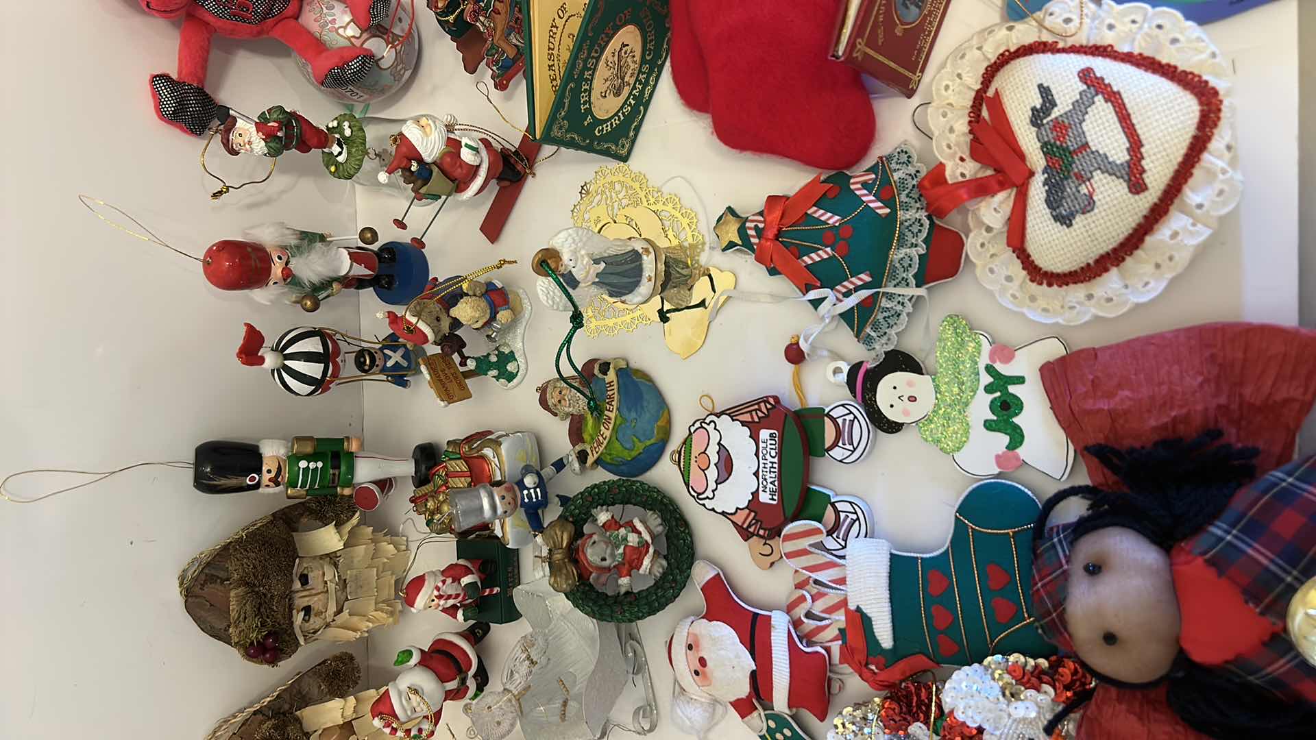 Photo 4 of VINTAGE CHRISTMAS DECORATIONS