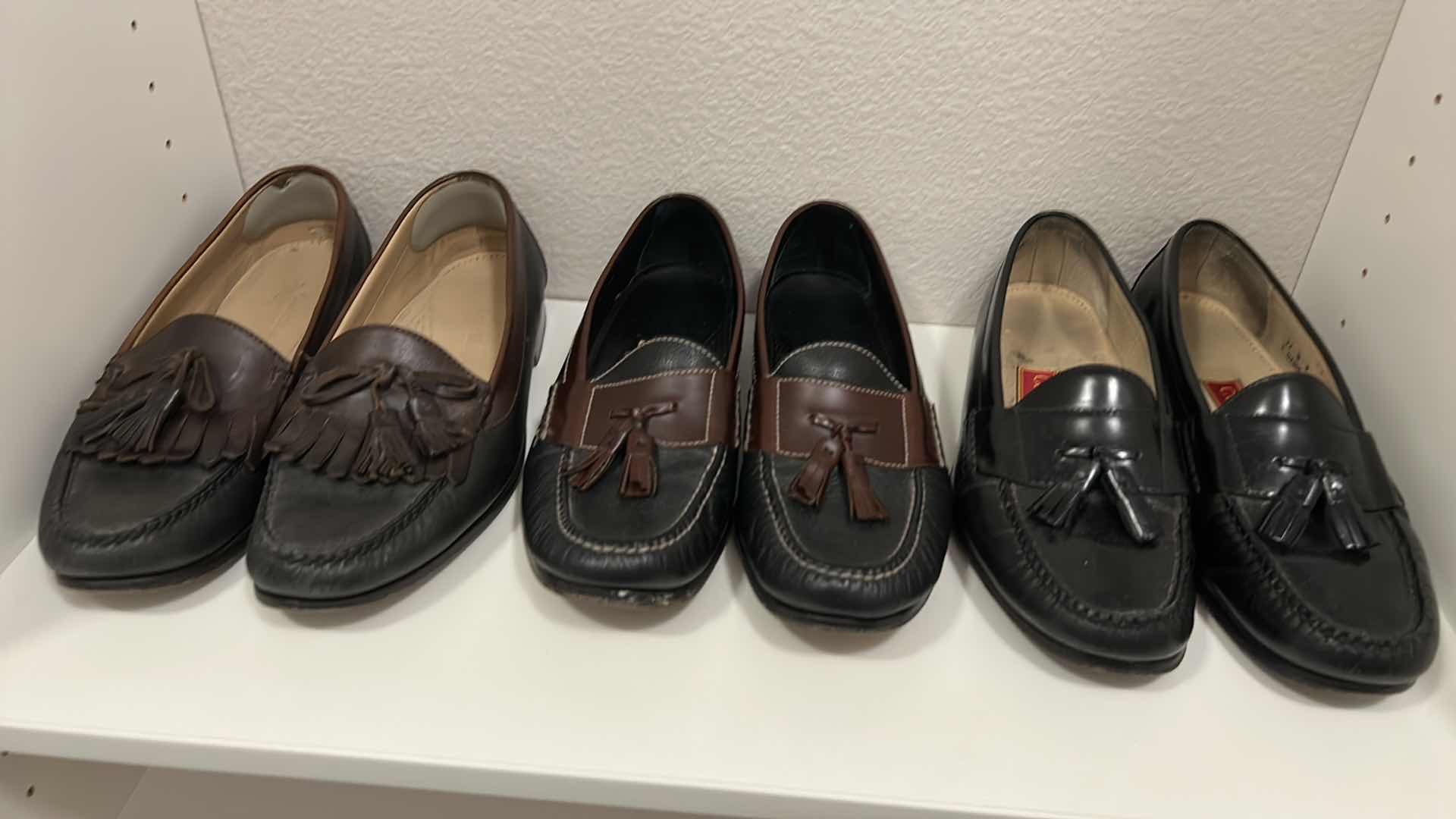 Photo 1 of THREE PAIR MENS COLE HAAN SLIP ON SHOES SIZE 11