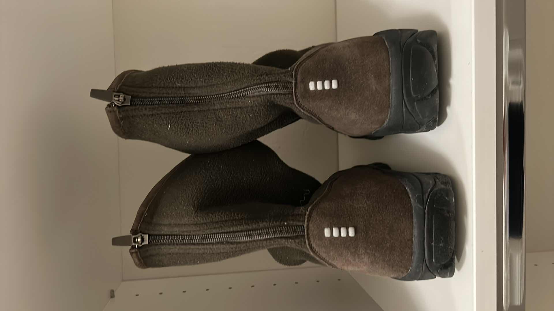 Photo 1 of MENS LANDS END SNOW BOOTS SIZE 11