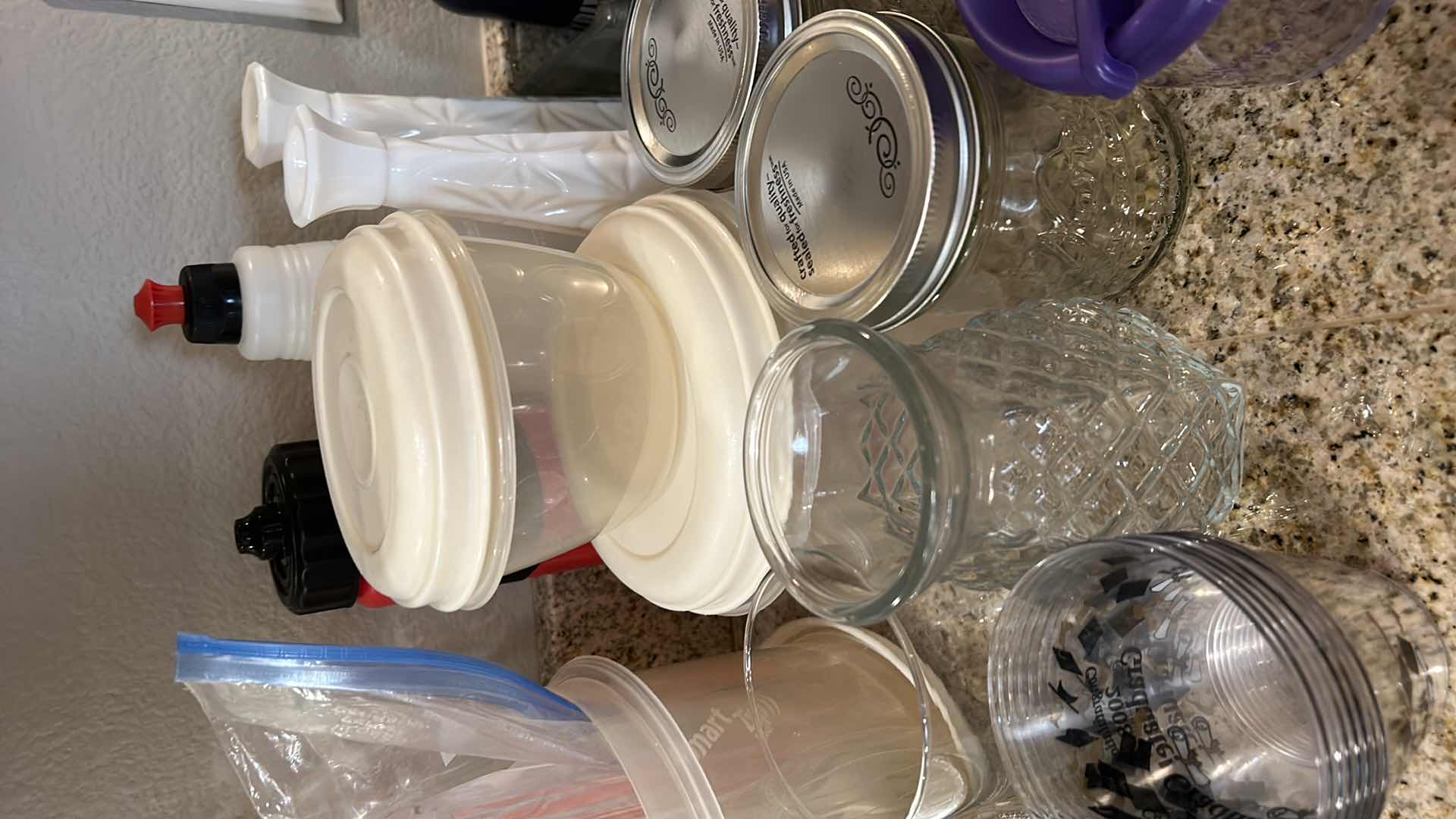 Photo 3 of KITCHEN ASSORTMENT / MASON JARS / TUPPERWARE AND MORE