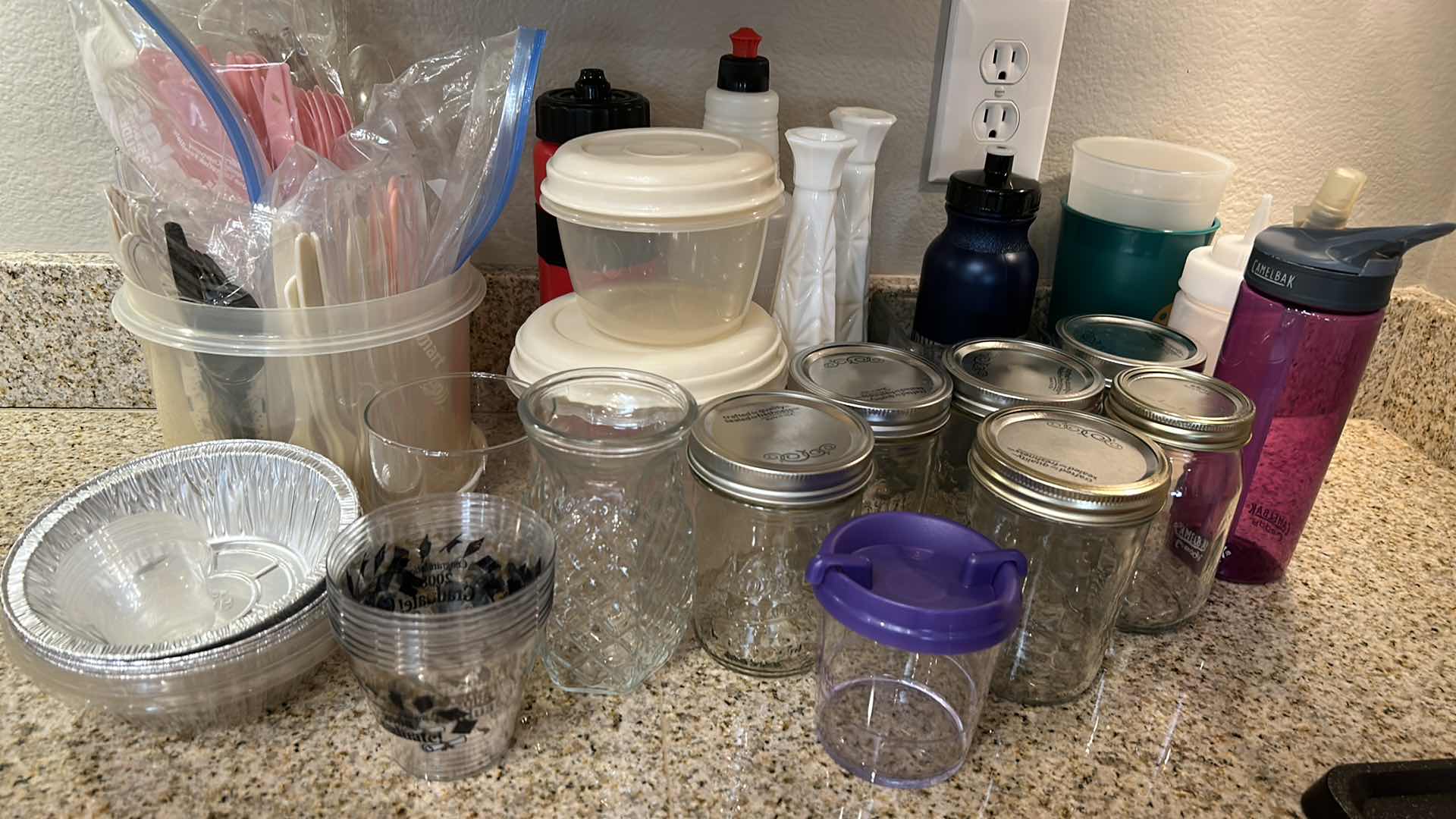 Photo 1 of KITCHEN ASSORTMENT / MASON JARS / TUPPERWARE AND MORE