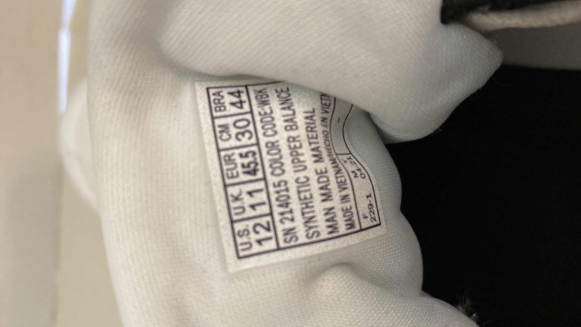 Photo 1 of MENS SIZE 12 SKECHERS GOLF SHOES