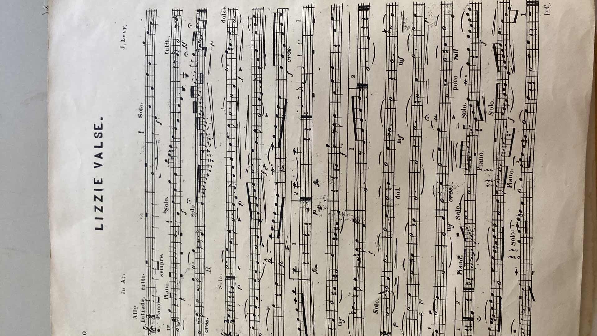 Photo 7 of THE ARTISTS STUDIO J. LEVY ANTIQUE MUSIC BOOKS