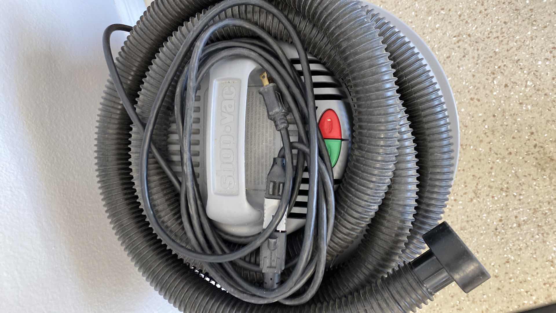 Photo 1 of SHOP VAC 6 GALLON 3 HP