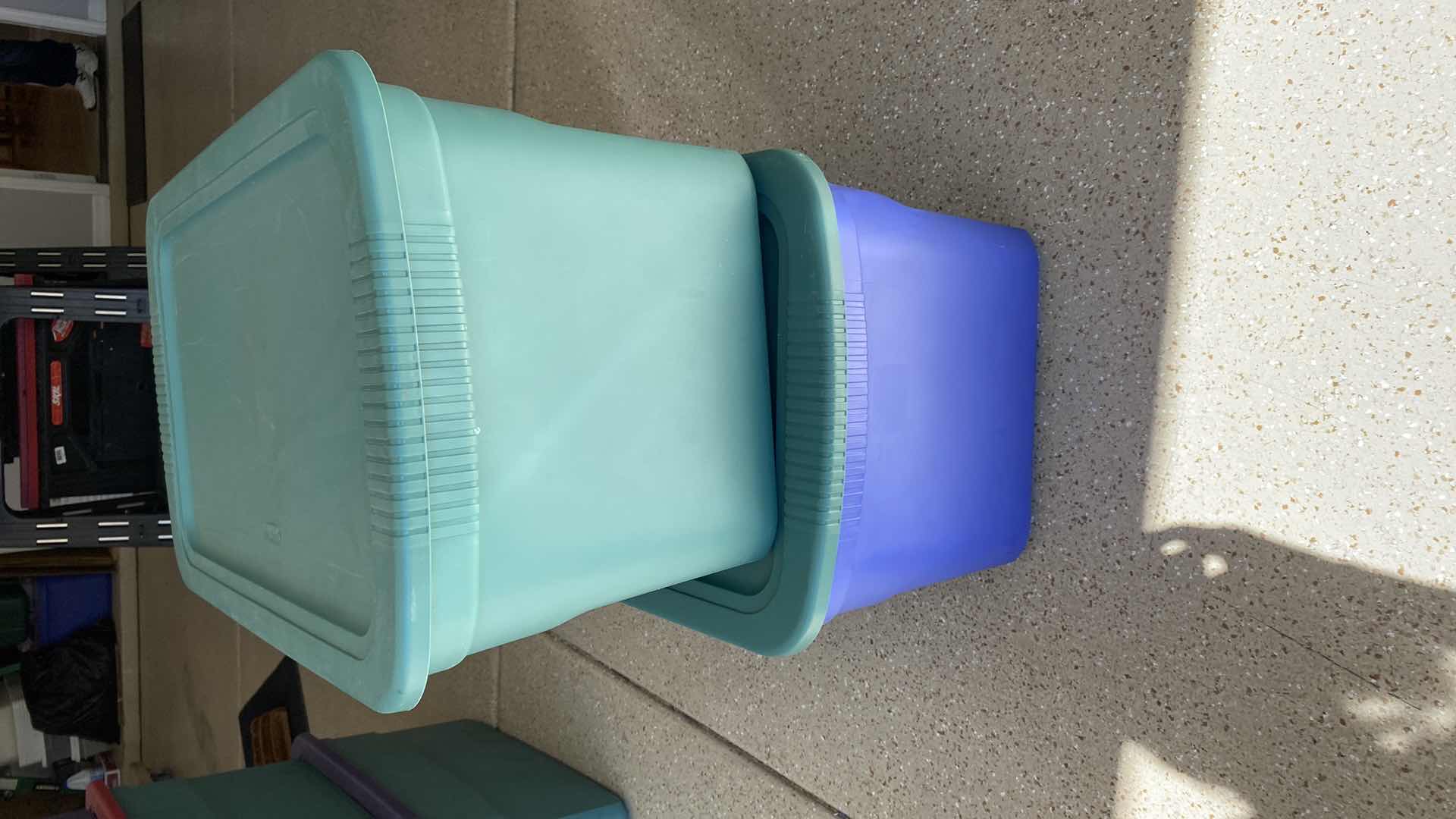 Photo 1 of 2 STERILITE 122 QT TOTES WITH LIDS