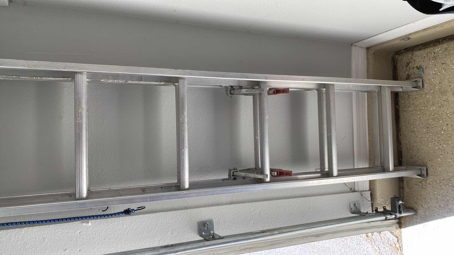 Photo 1 of 12’ EXTENSION LADDER