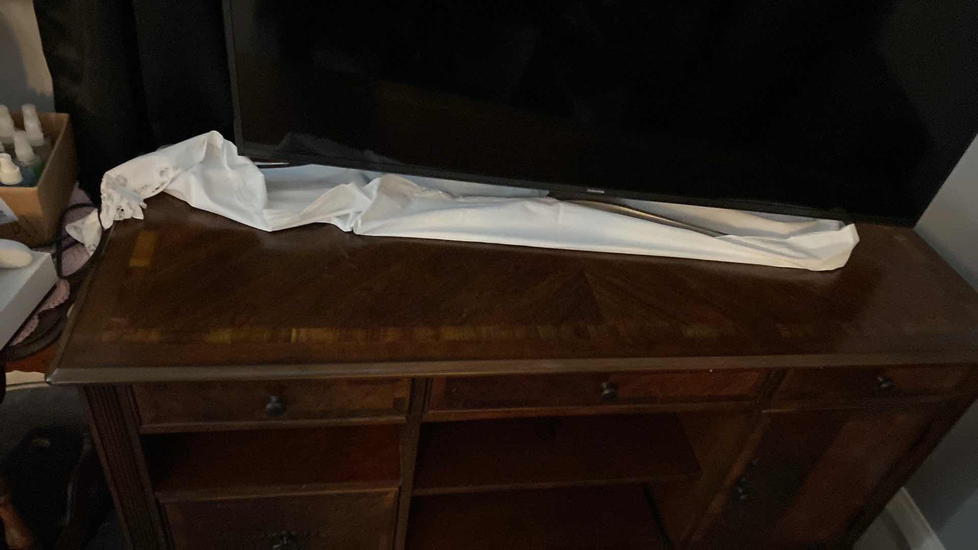 View 2 of 4 DRAWER AND 1 DOOR WOOD CREDENZA 60” X 22” H30”