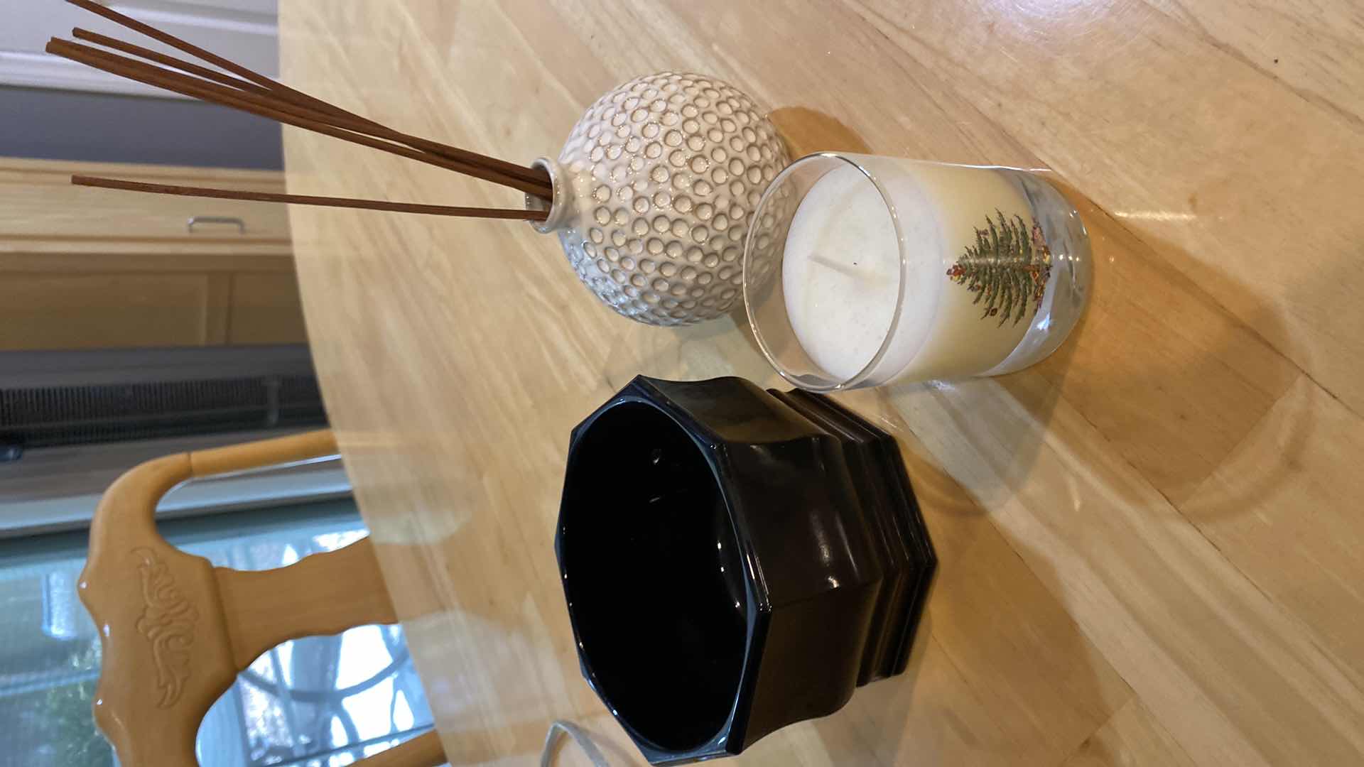 Photo 1 of LAMP 18” AND HOME DECOR