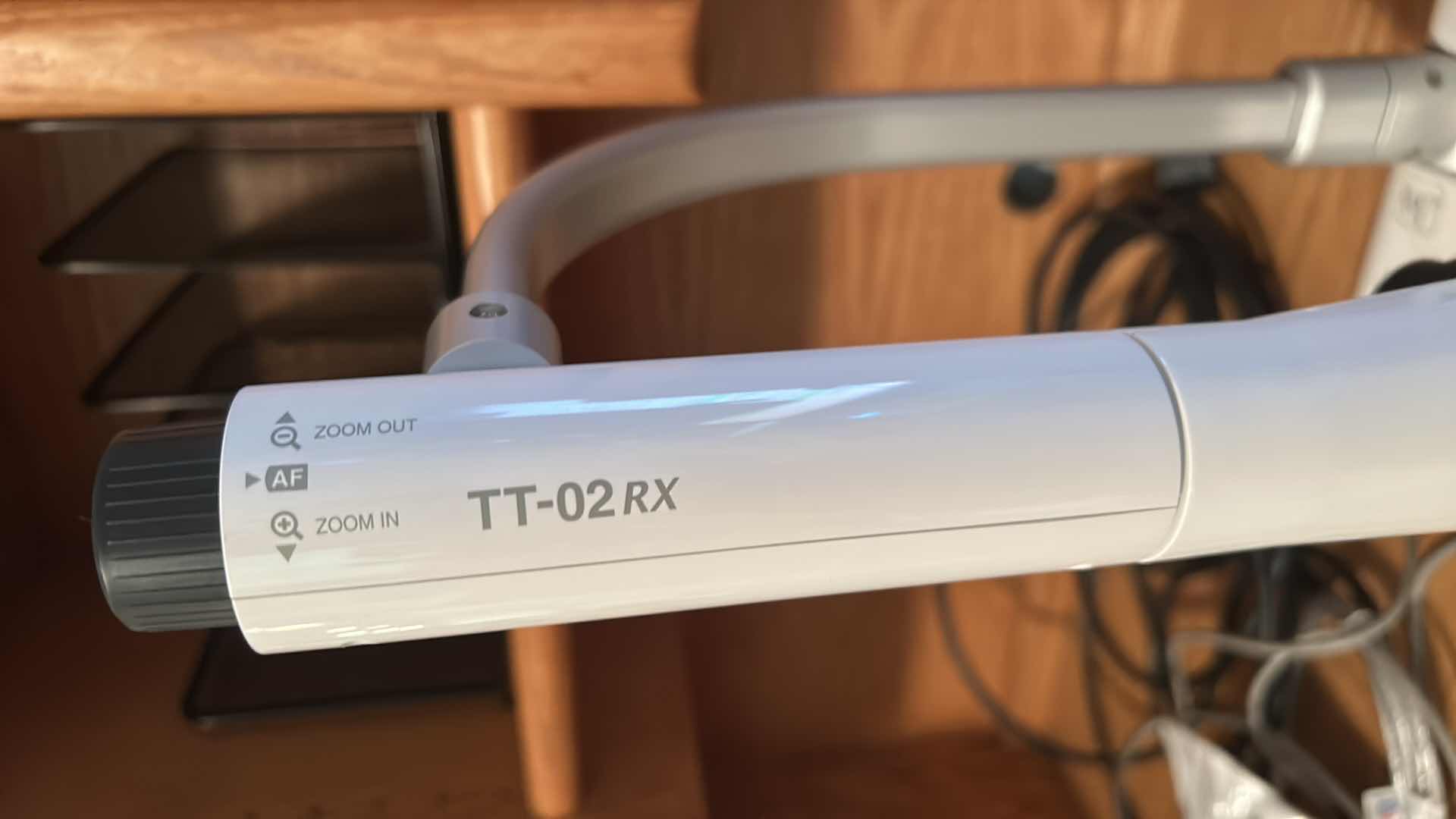 Photo 3 of ELMO PROJECTOR AND ACCESSORIES