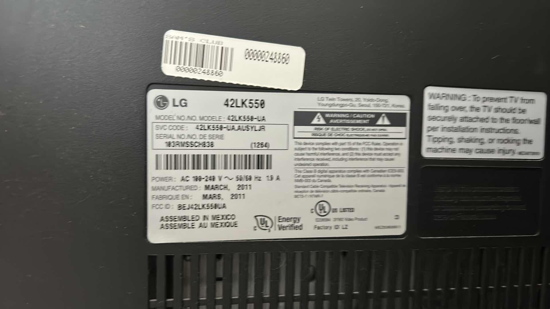 Photo 1 of 42” LG TV WITH REMOTE