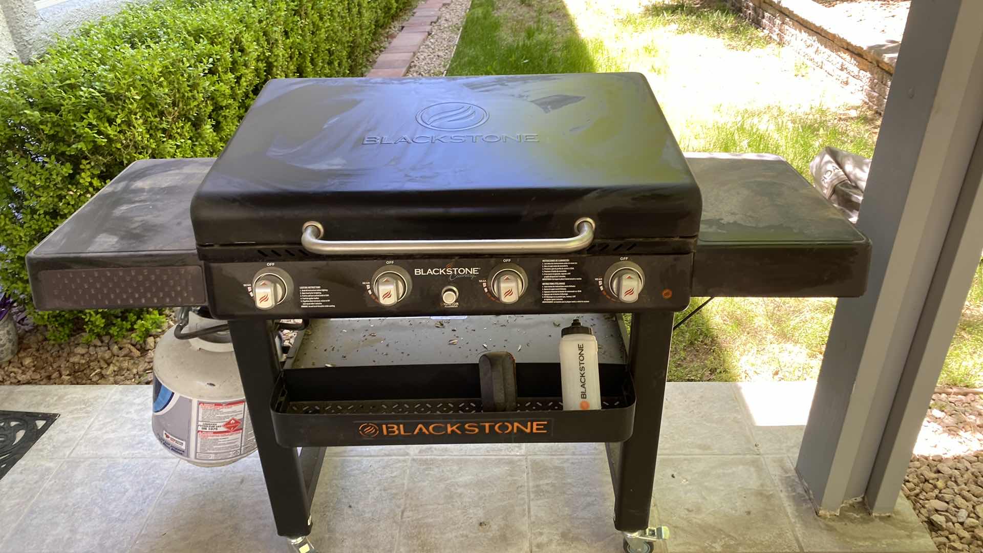 Photo 1 of BLACKSTONE 4 BURNER FLAT GRILL MODEL 1932 WITH PROPANE TANK WITH COVER $499
