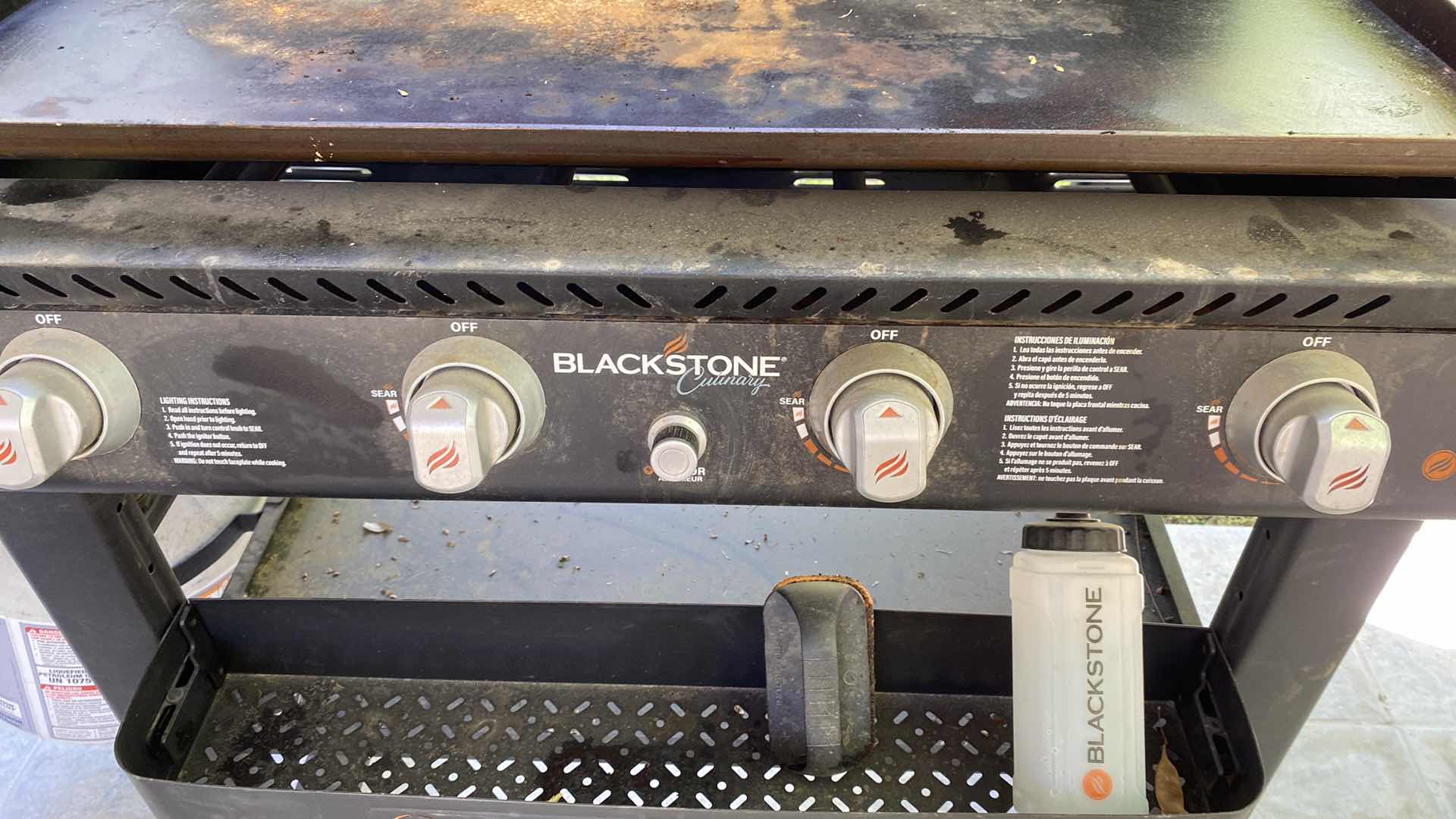 Photo 1 of BLACKSTONE 4 BURNER FLAT GRILL MODEL 1932 WITH PROPANE TANK WITH COVER $499