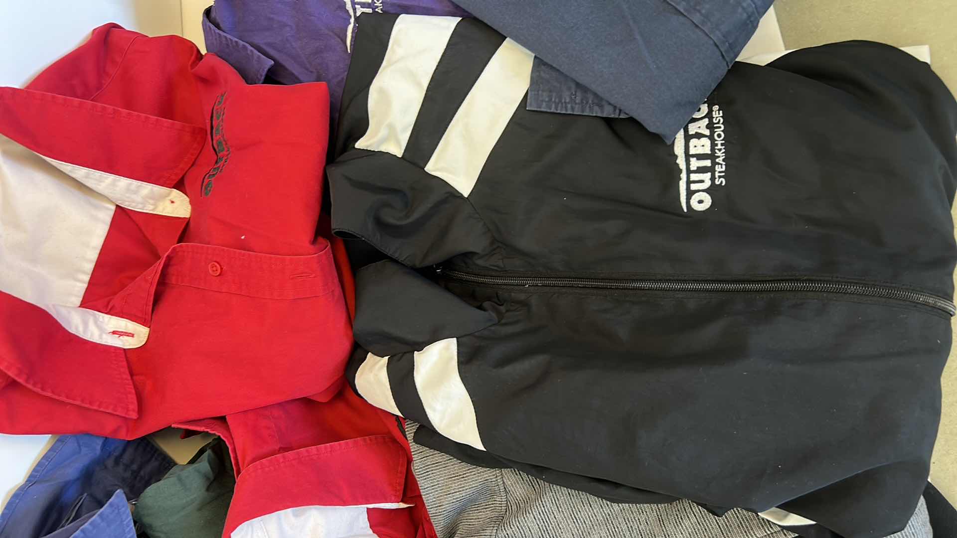 Photo 1 of OUTBACK STEAK LADIES APPAREL SIZE XL