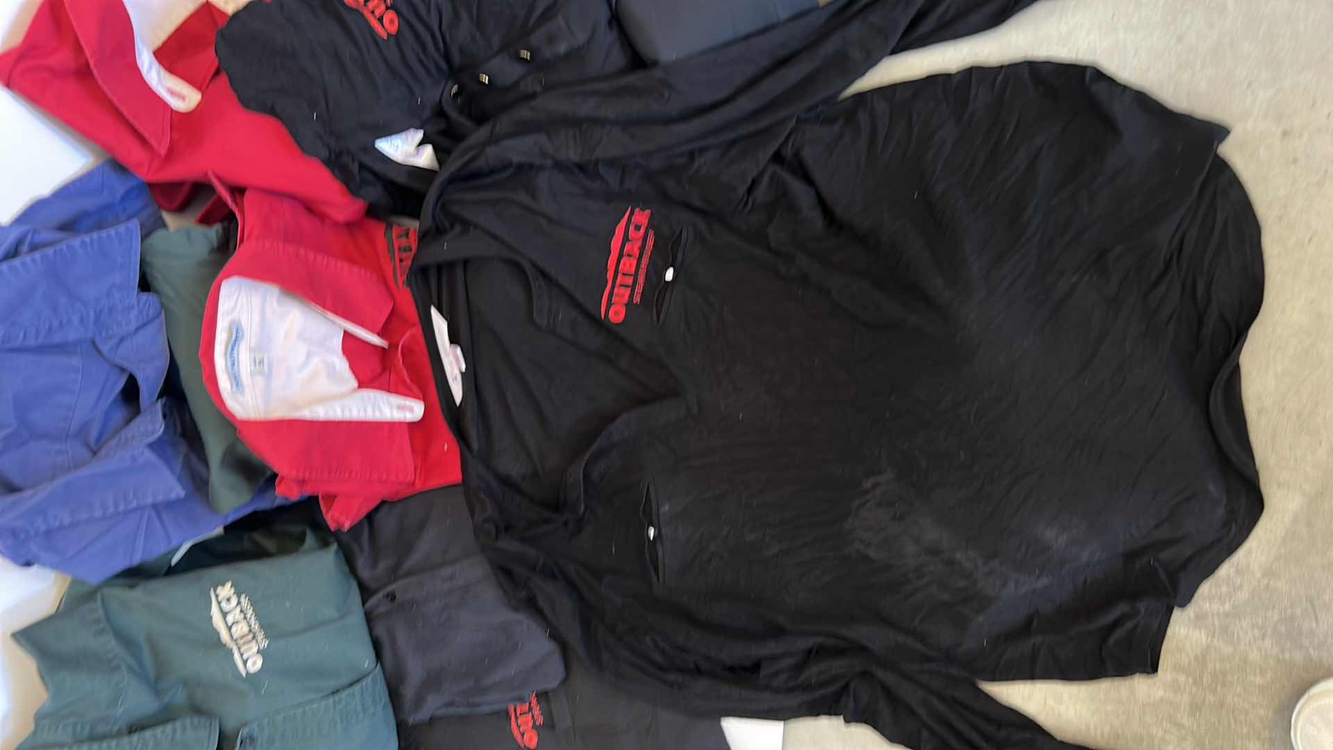 Photo 7 of OUTBACK STEAK LADIES APPAREL SIZE XL