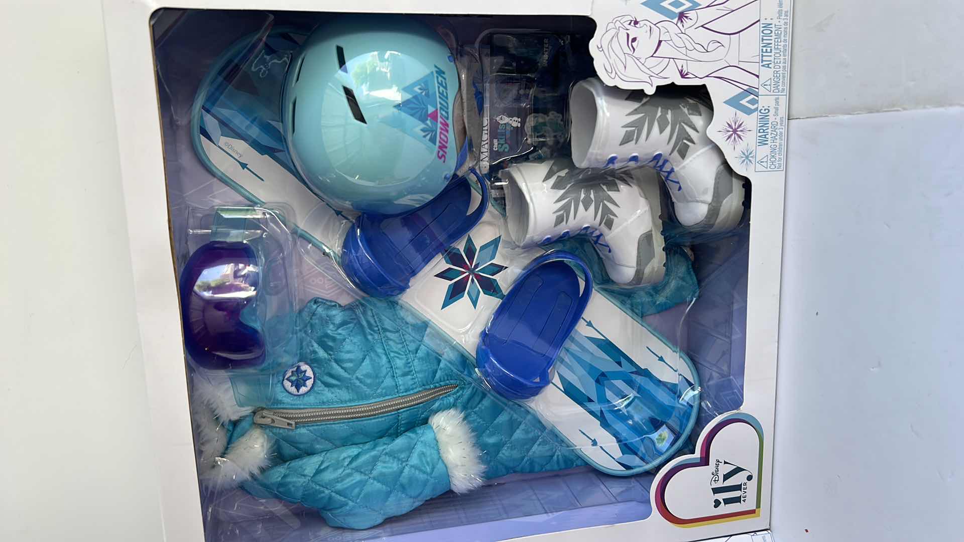 Photo 1 of 4 NEW IN BOX DISNEY ILY ACCESSORIES