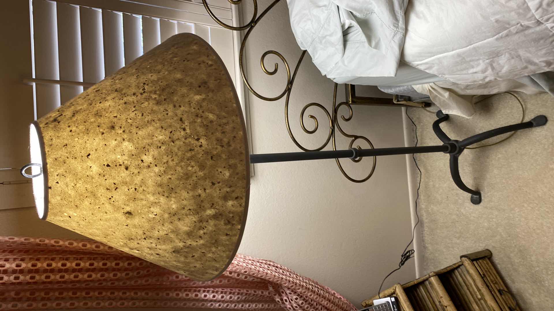 Photo 1 of FLOOR LAMP H58”