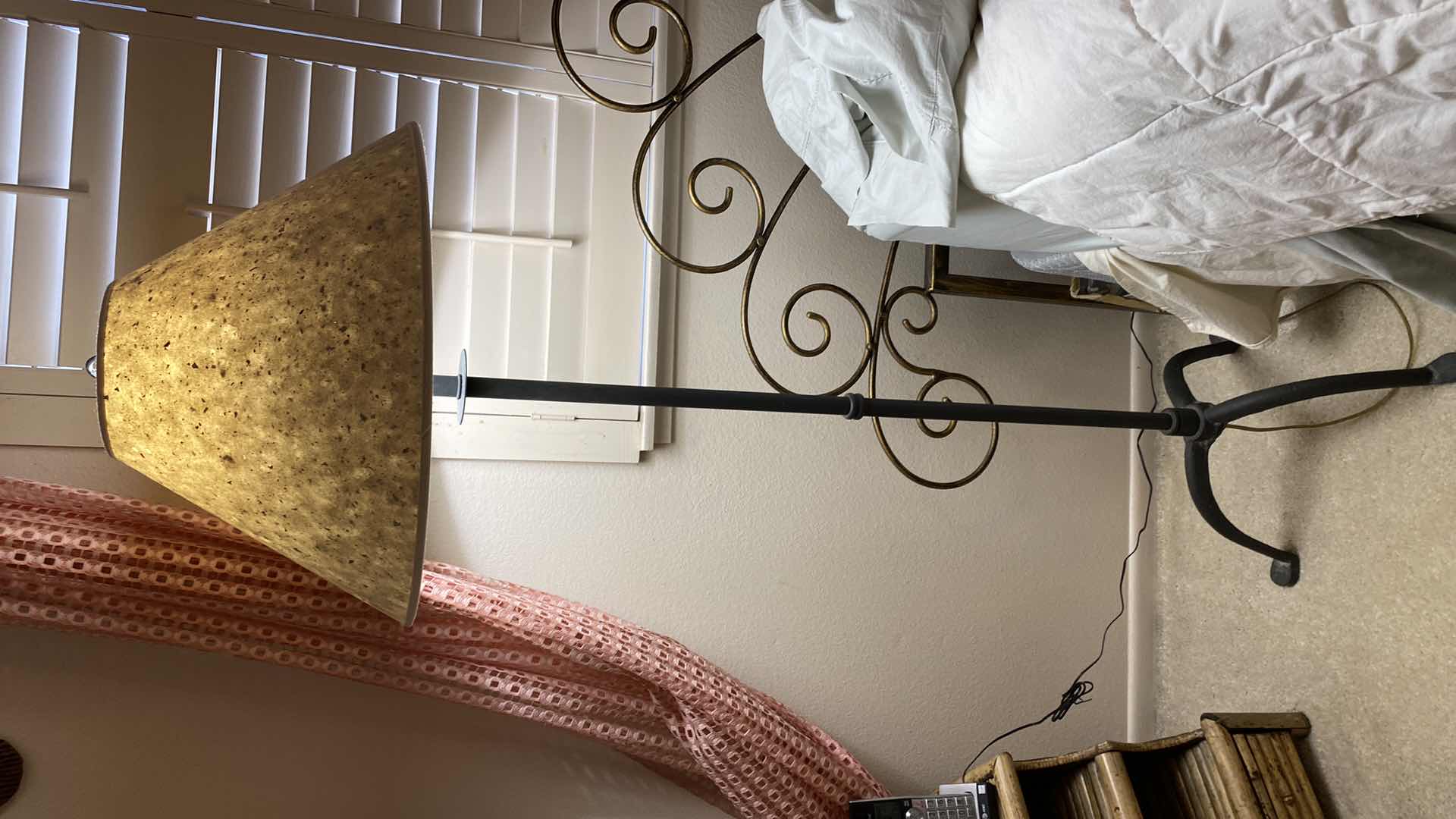 Photo 1 of FLOOR LAMP H58”