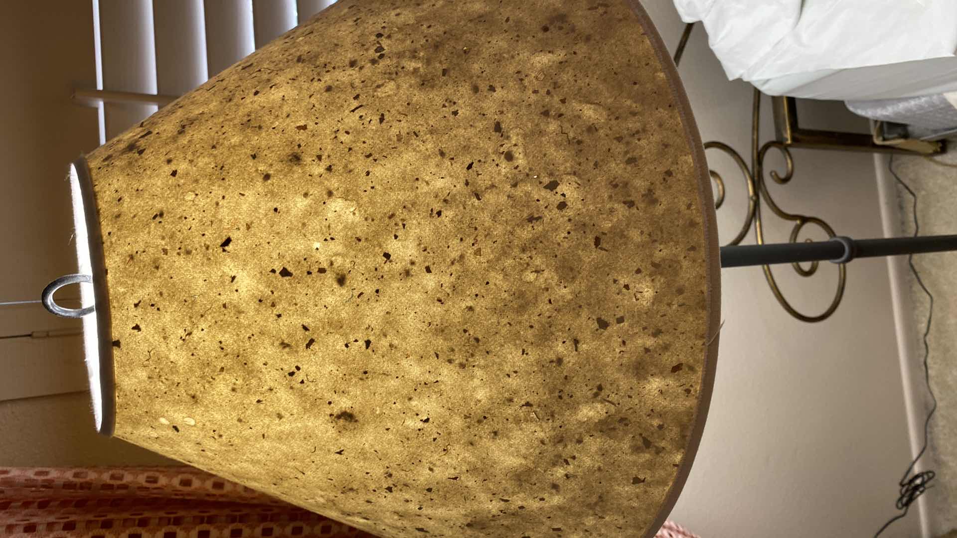 Photo 1 of FLOOR LAMP H58”