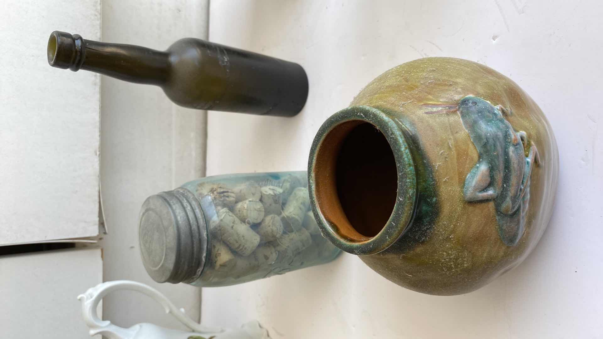 Photo 1 of ASSORTED VINTAGE KITCHEN ITEMS