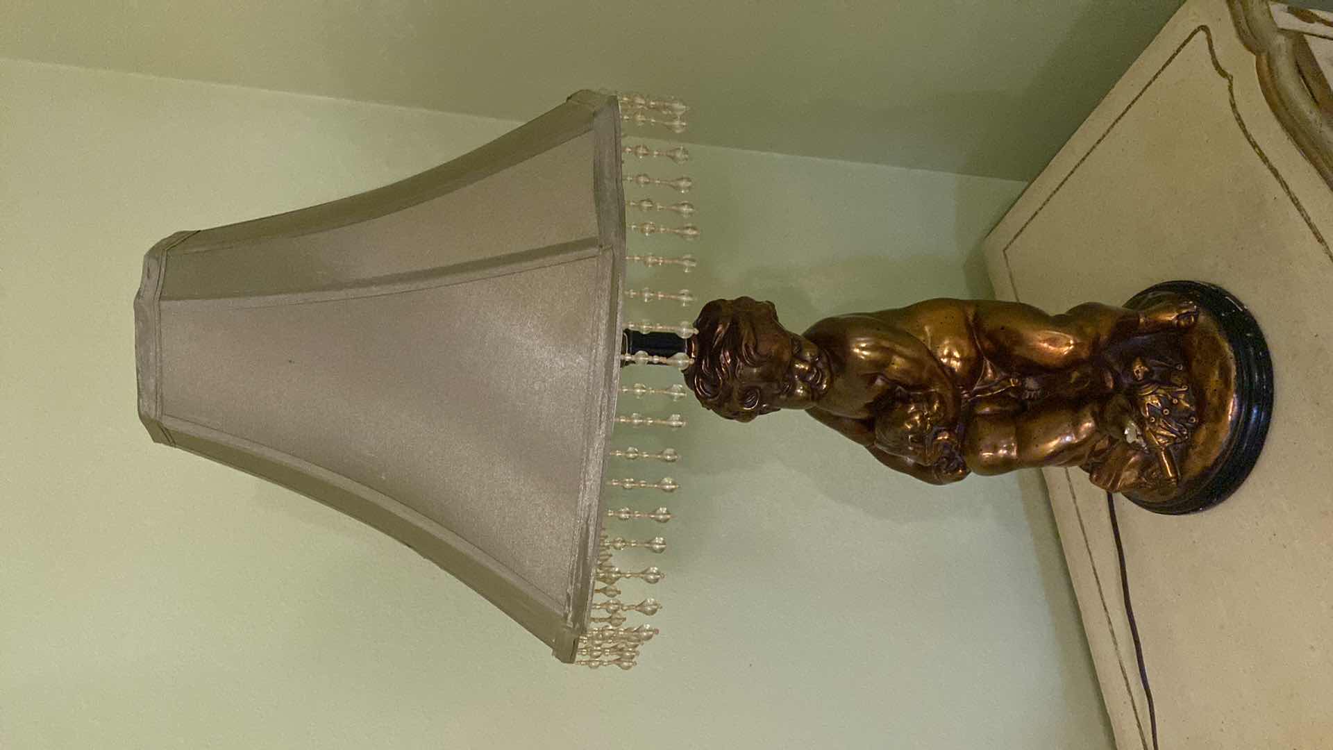 Photo 1 of VINTAGE CHERUB TABLE LAMP H31”