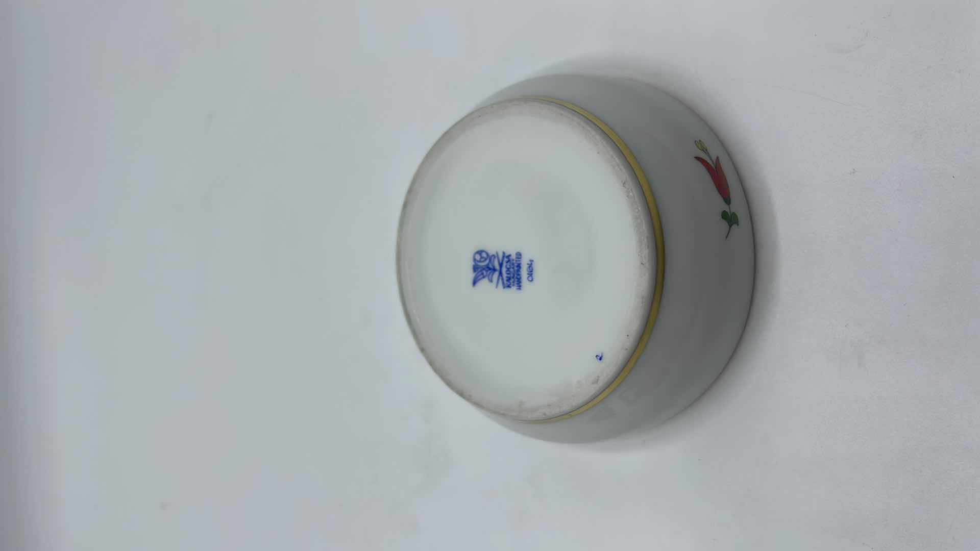 Photo 1 of HANDPAINTED KALOCSA PORCELAIN JEWELRY TRINKET BOX 4”