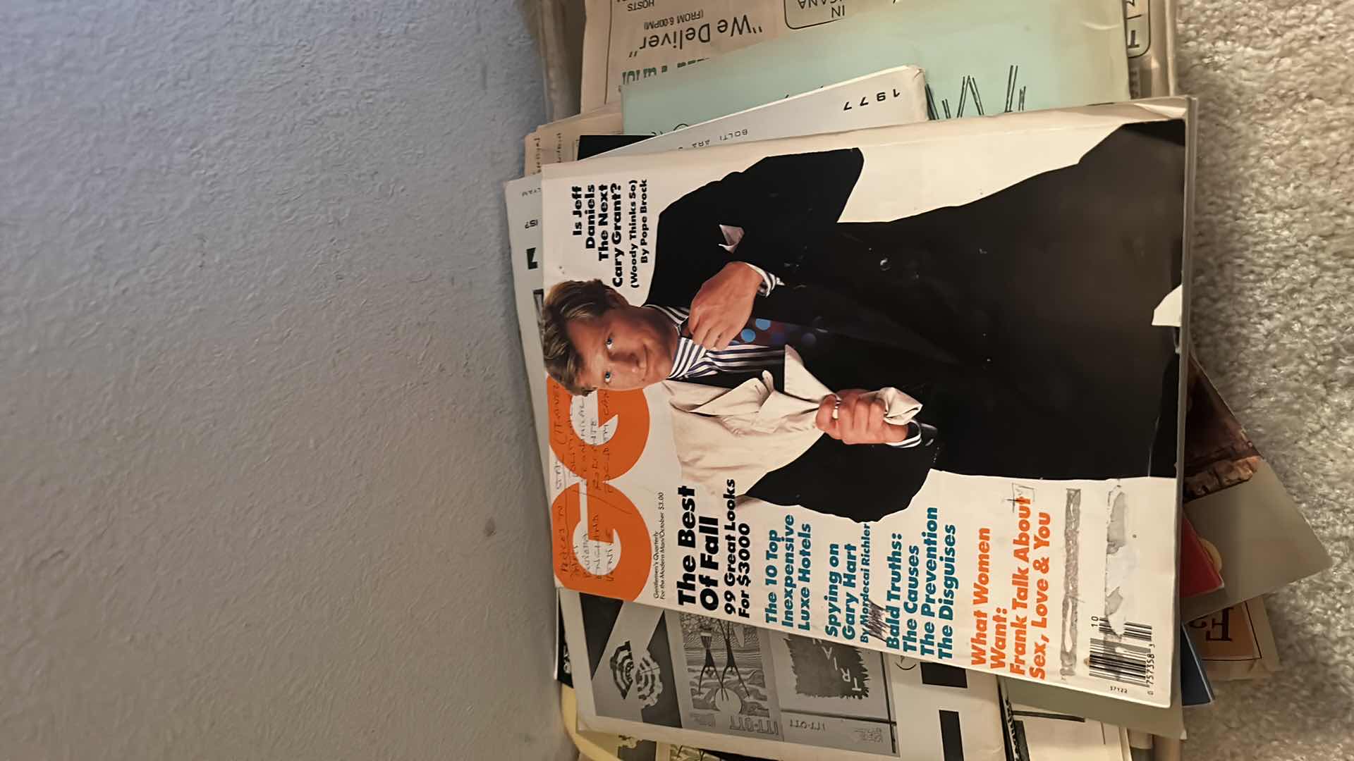 Photo 10 of STACK OF VINTAGE MAGAZINES AND NEWSPAPERS