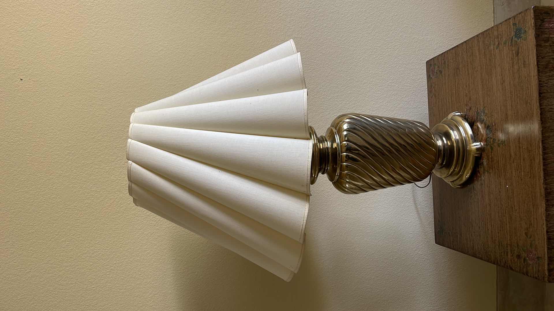 Photo 1 of GOLD TABLE LAMP W/SHADE H 30”