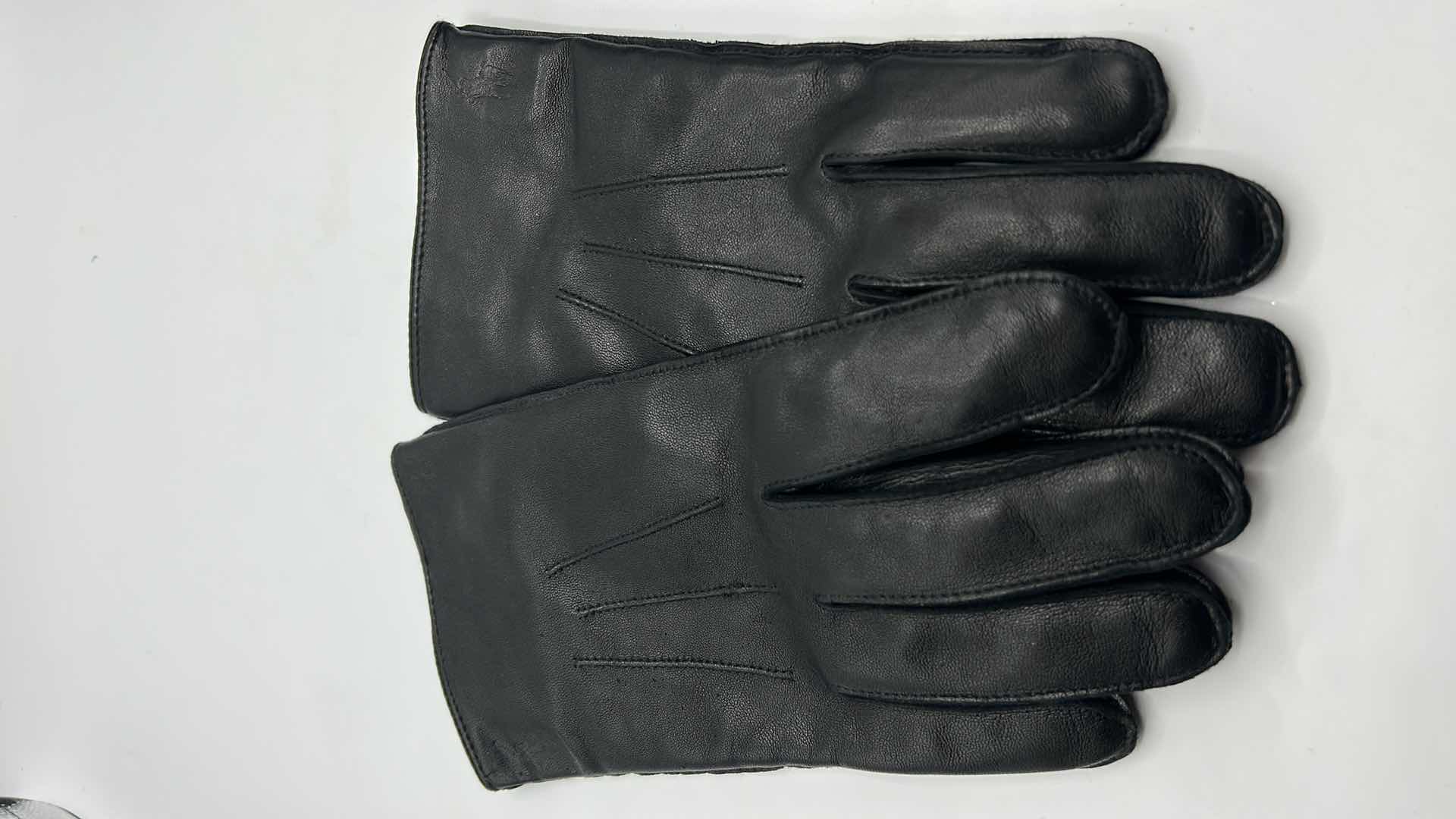 Photo 1 of MENS HAT ASSORTMENT WITH RALPH LAUREN GLOVES SIZE L